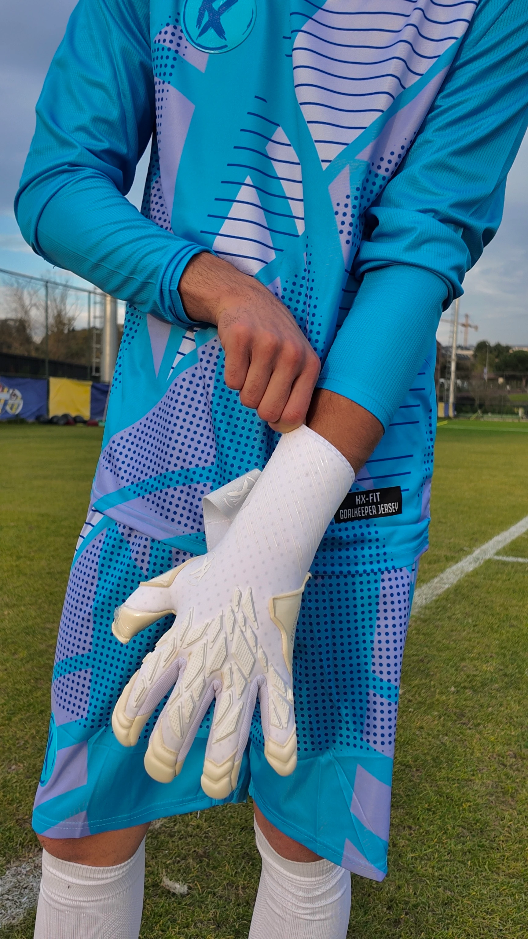 Yeni Kx ‘CRAZY’ Profesyonel Kaleci Eldiveni