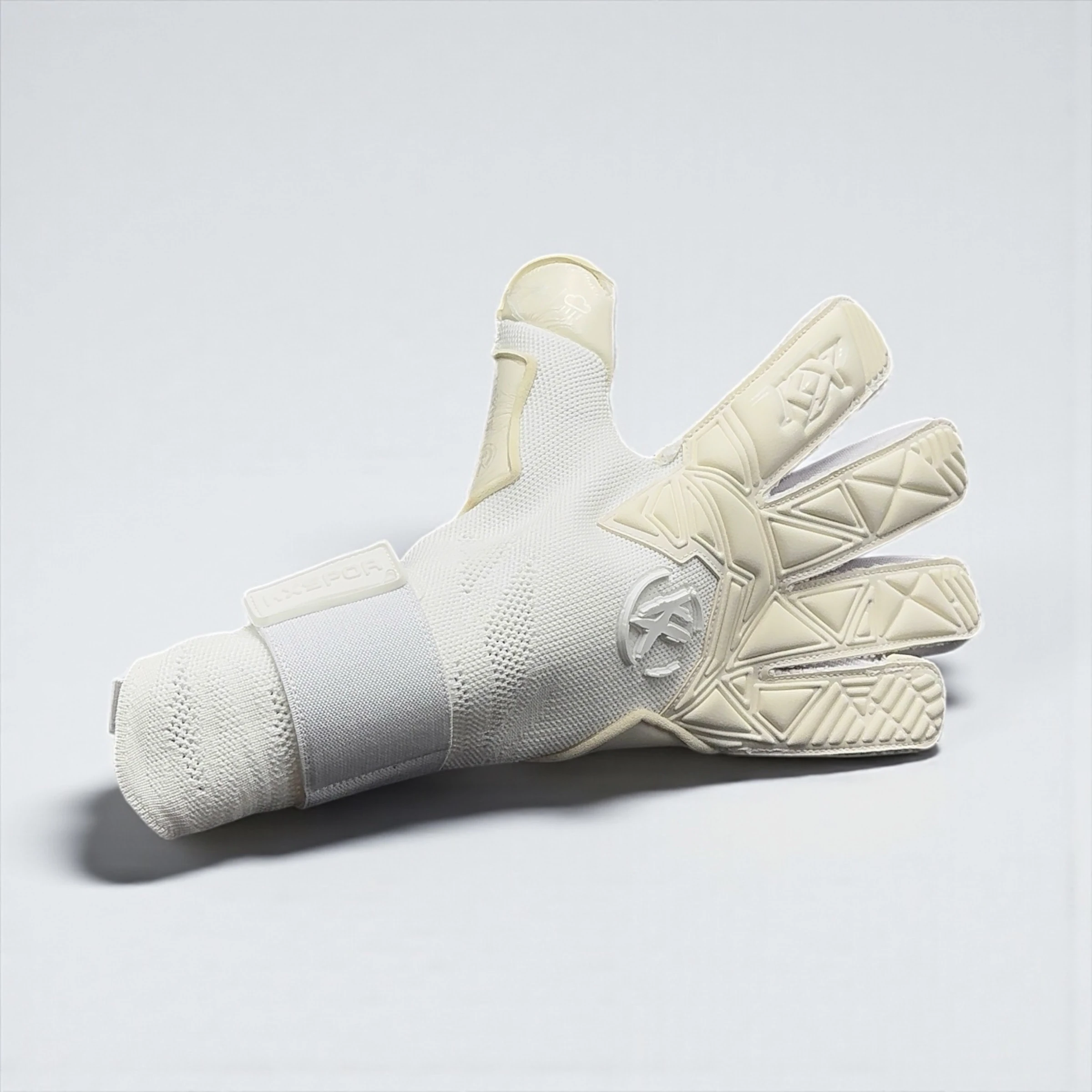 Yeni Kx -NEXUS- Profesyonel Kaleci Eldiveni