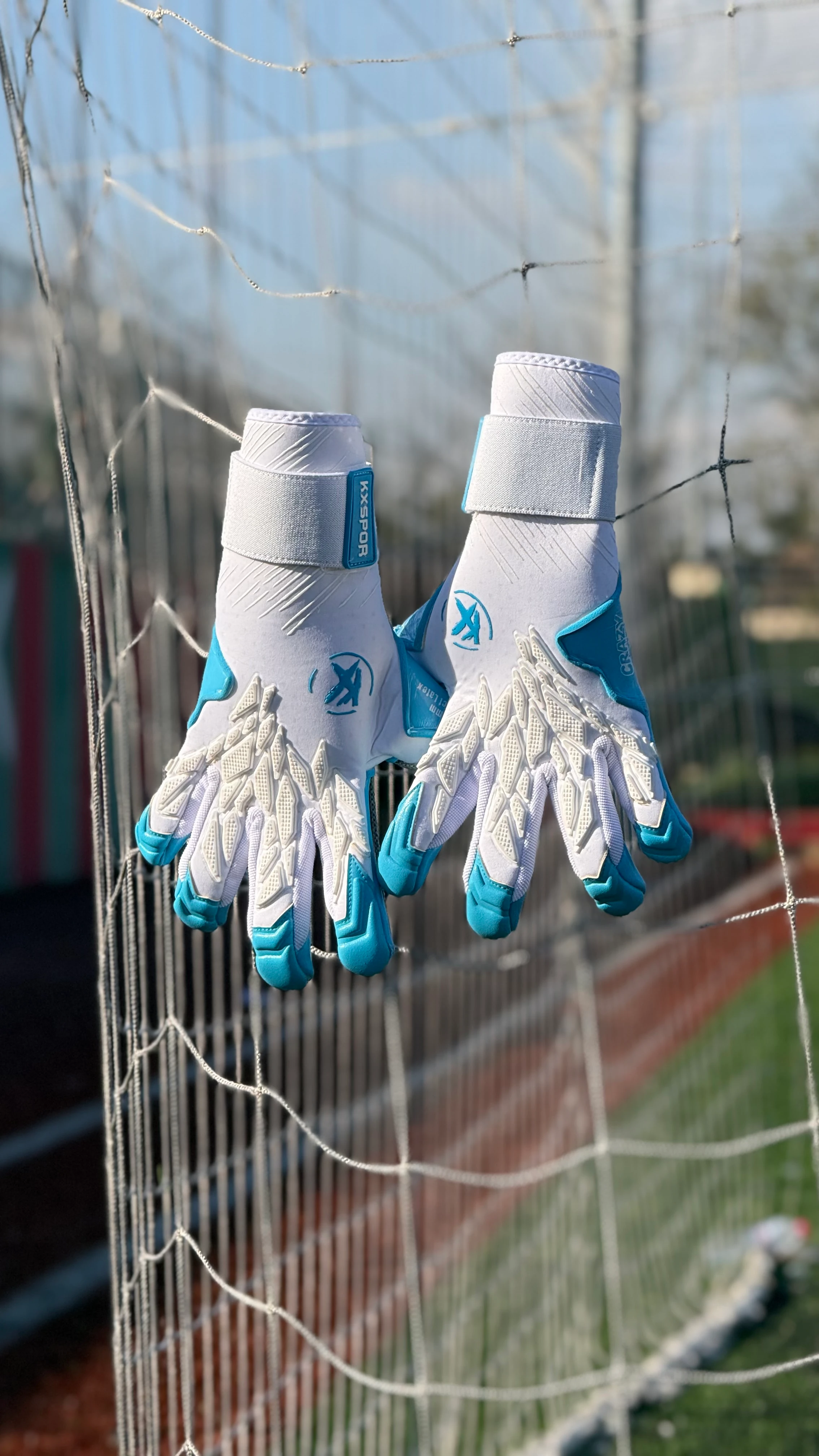 Yeni Kx ‘CRAZY -AQUA’ Profesyonel Kaleci Eldiveni