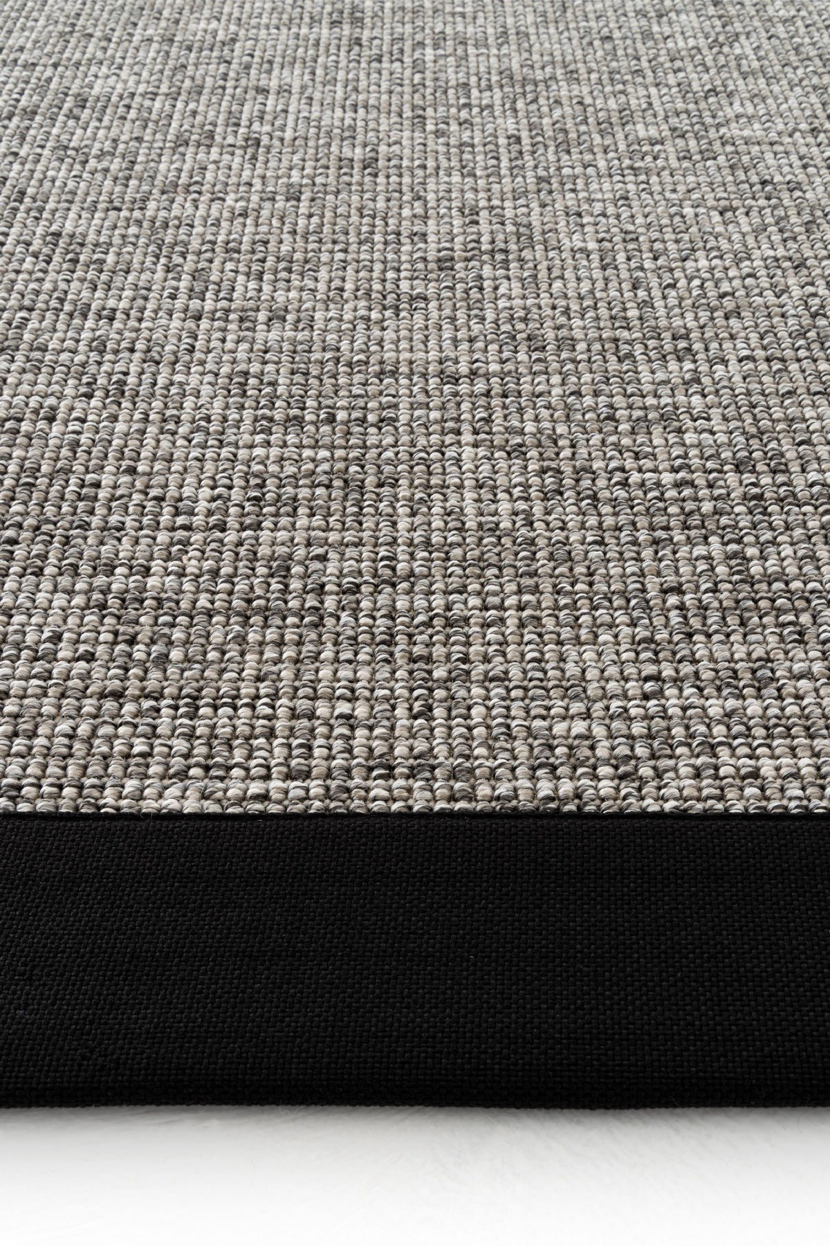 London Stroh Textur Feiner Knoten importiert Sisal Teppich Schwarz