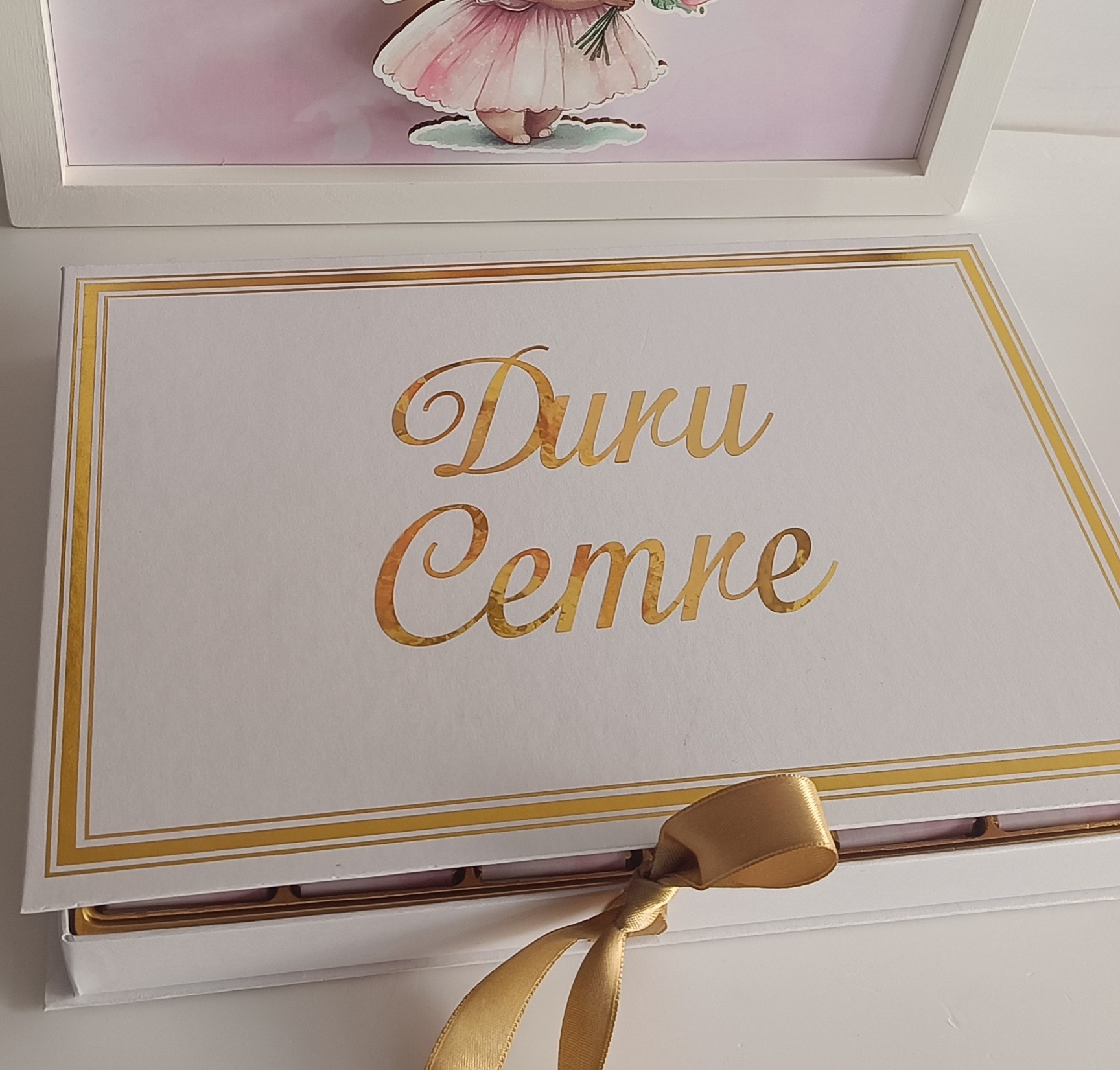 TAVŞAN DETAYLI ÇİKOLATA 