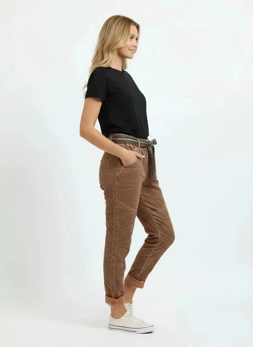 Buruşuk Kumaş Kemerli Casual Pantolon