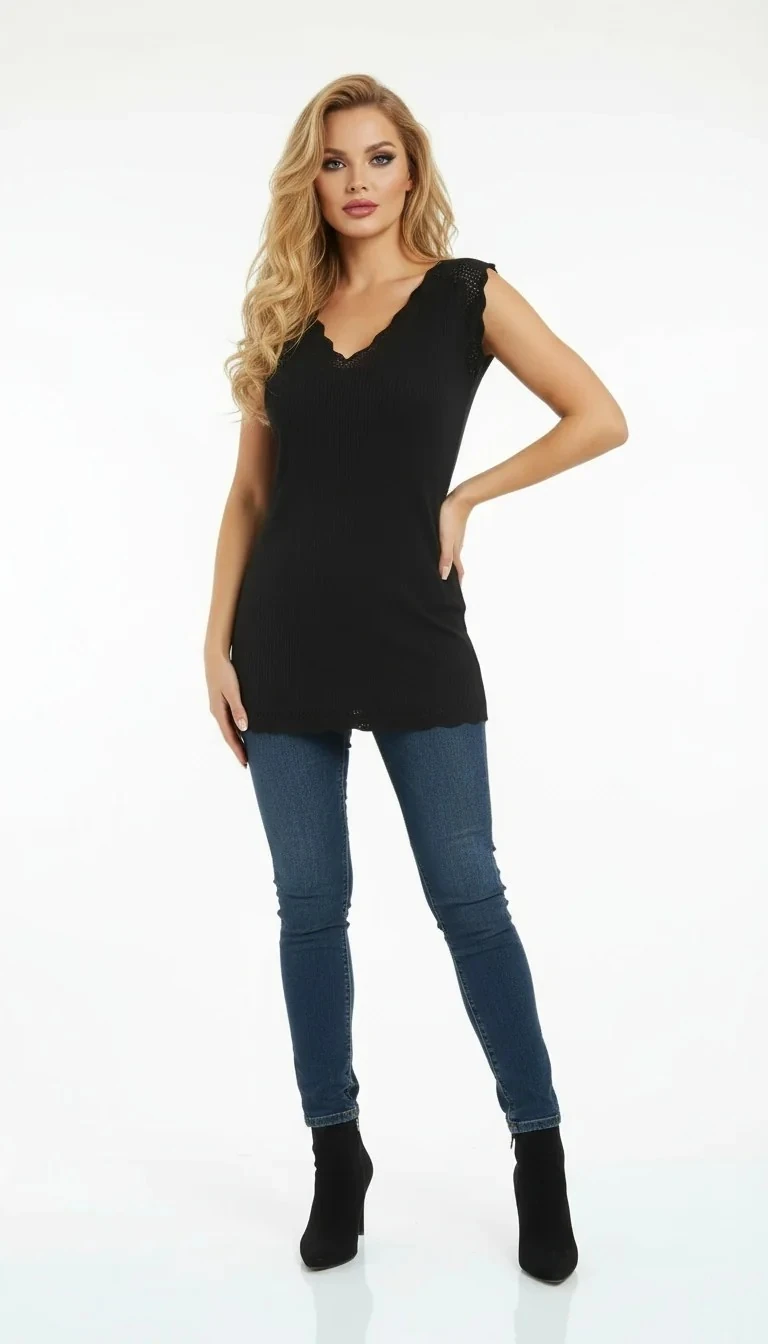 Örgü Dantel Detaylı V Yaka Triko Bluz - Siyah
