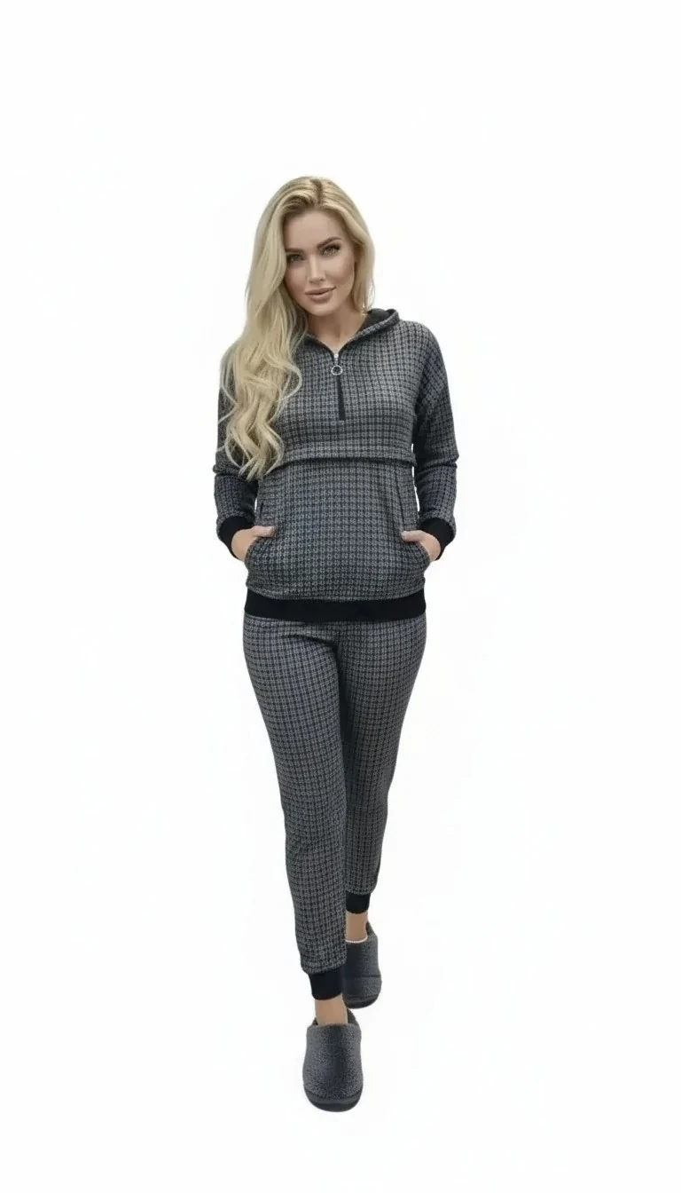 Kapşonlu Kadın Eşofman Takımı