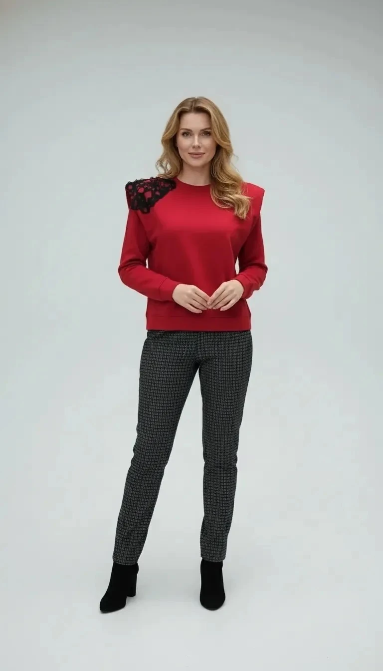 Vatkalı Dantel İşli Pamuklu Kazak