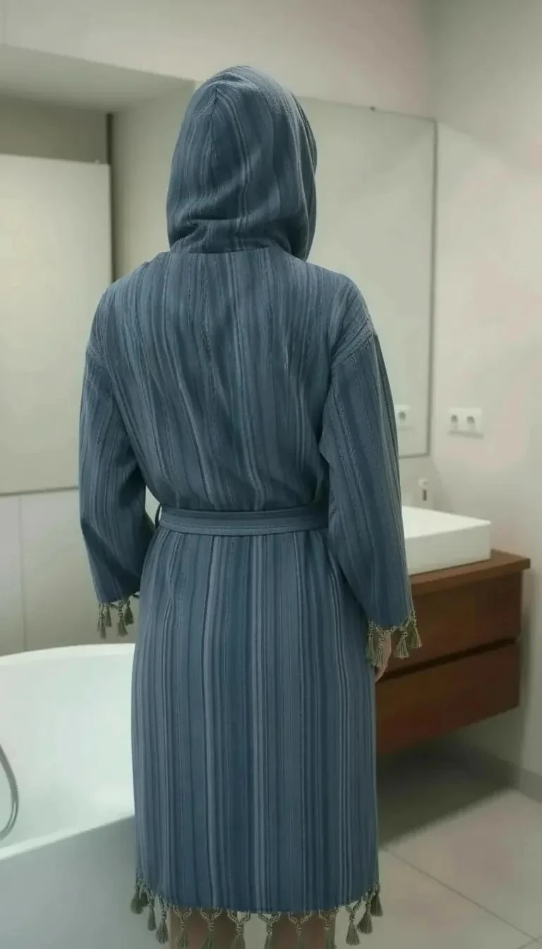 İpliğiboyalı Peştemal Bornoz