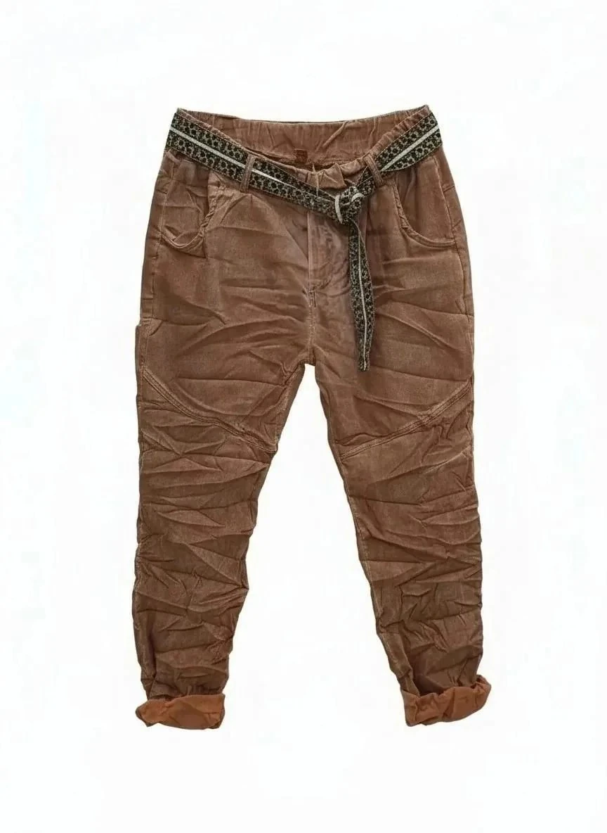 Buruşuk Kumaş Kemerli Casual Pantolon