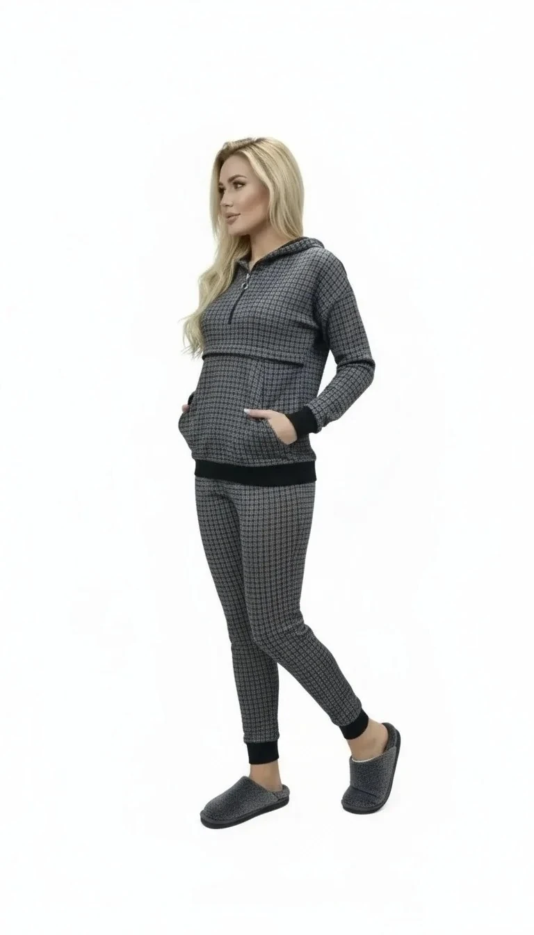 Kapşonlu Kadın Eşofman Takımı