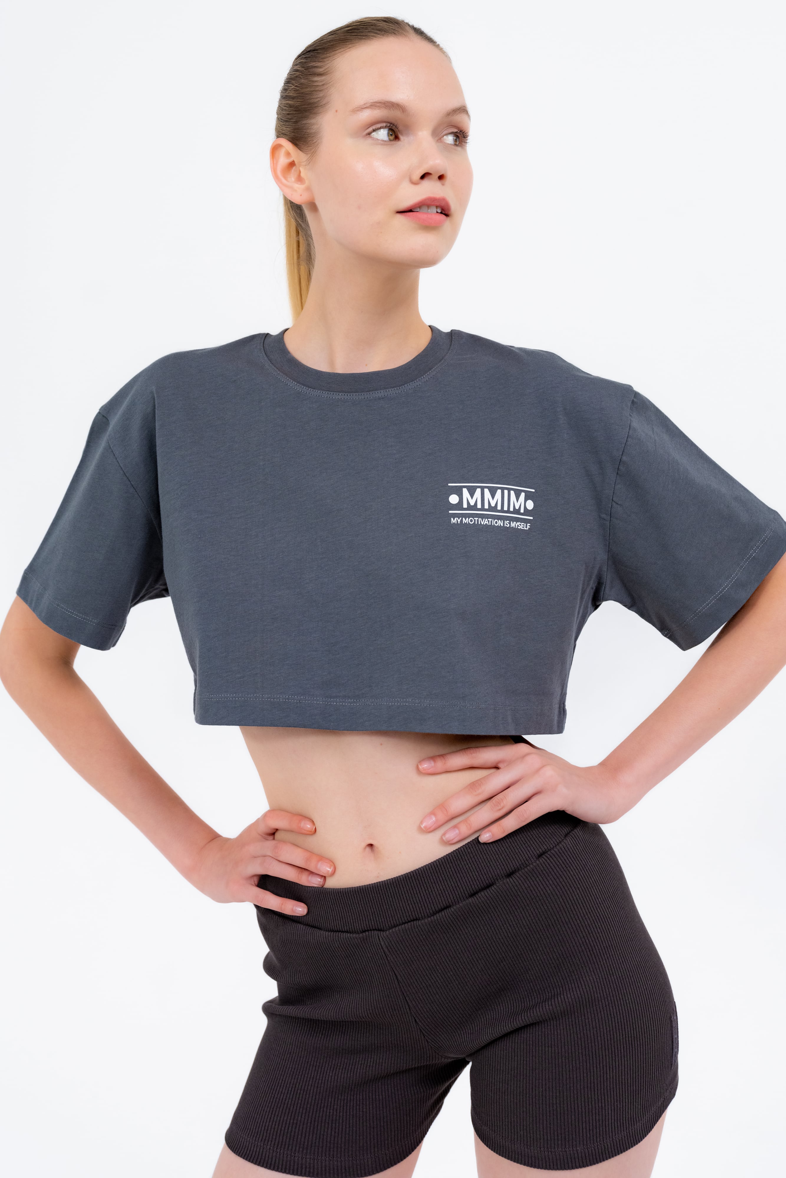 OVERSIZE CROP TEE
