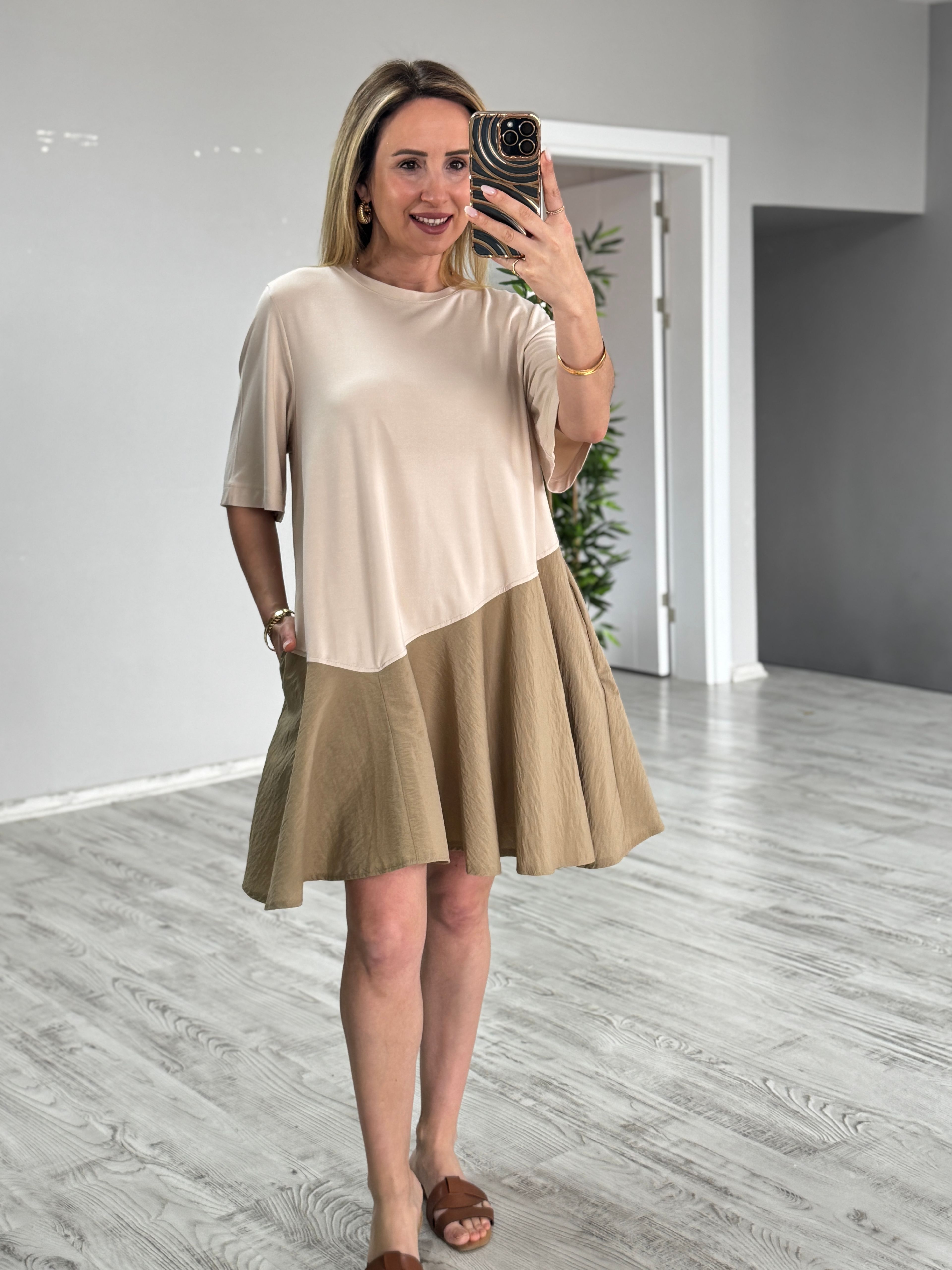 Poplin Detaylı Elbise