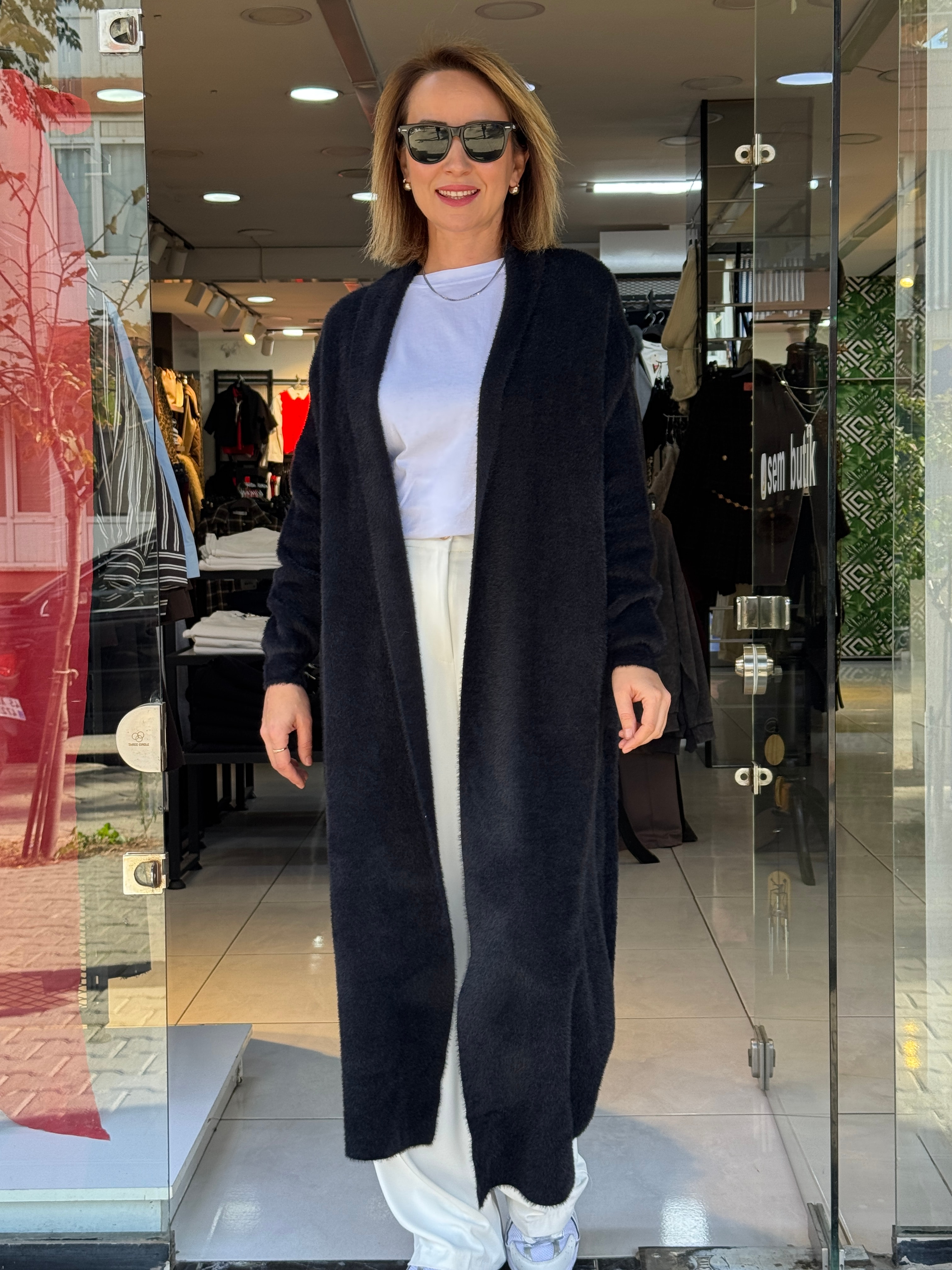 Uzun Yumoş Hırka - Siyah