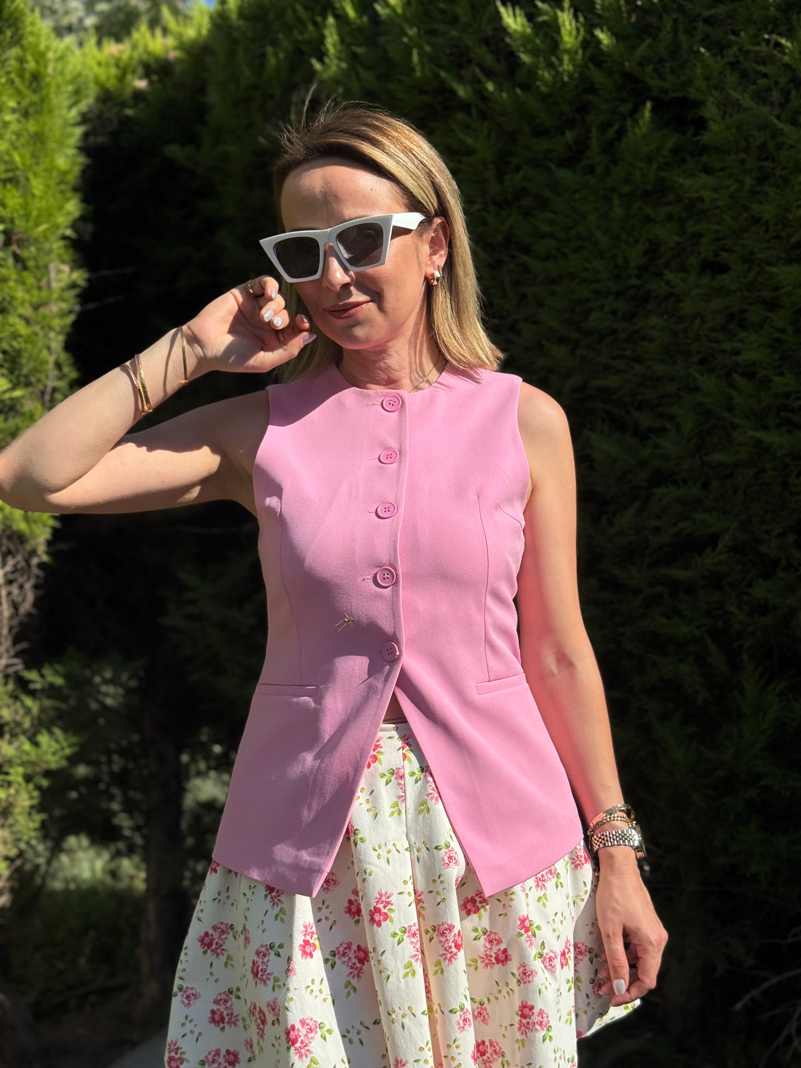 Pembe Yelek 