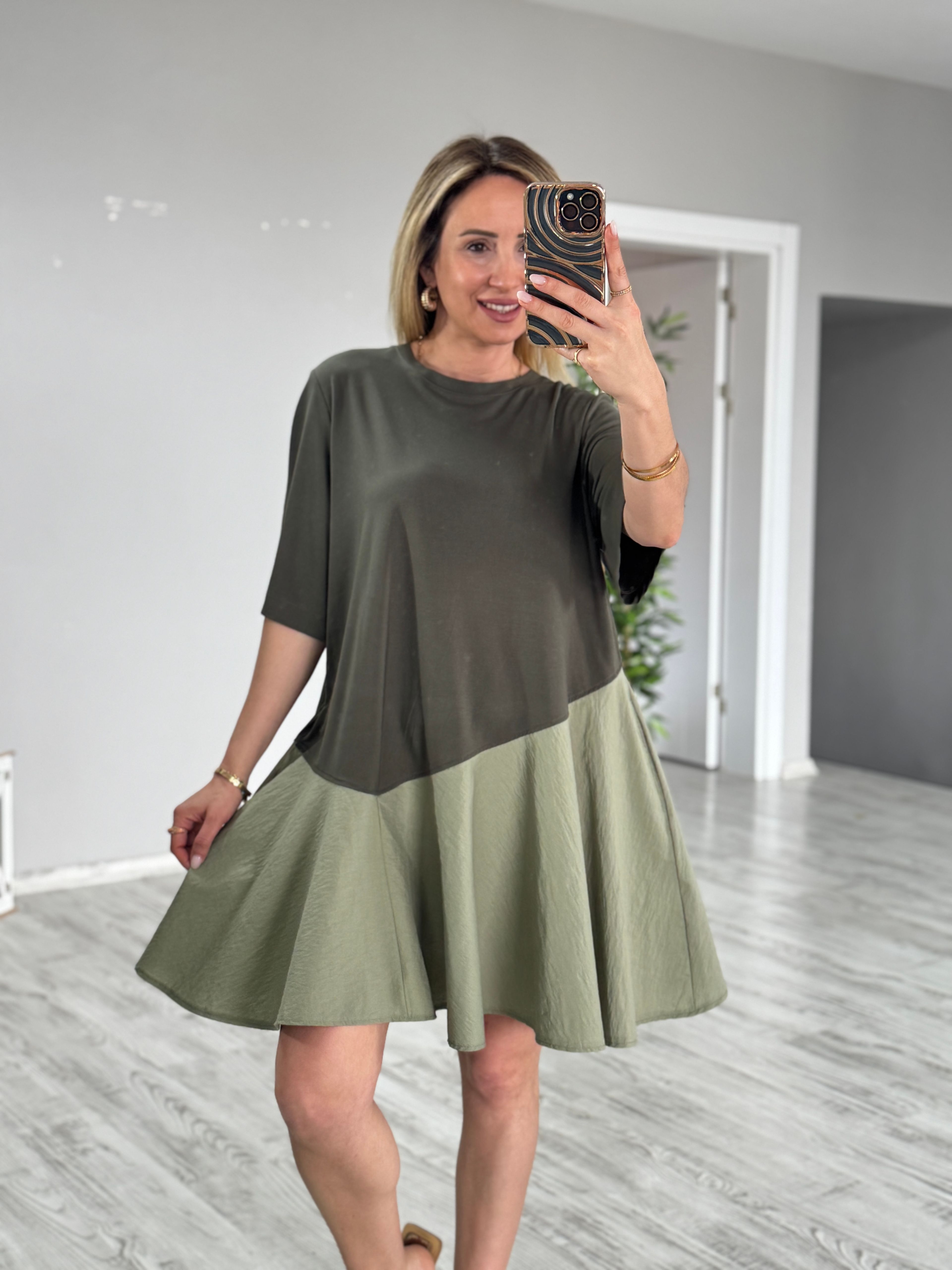 Poplin Detaylı Elbise