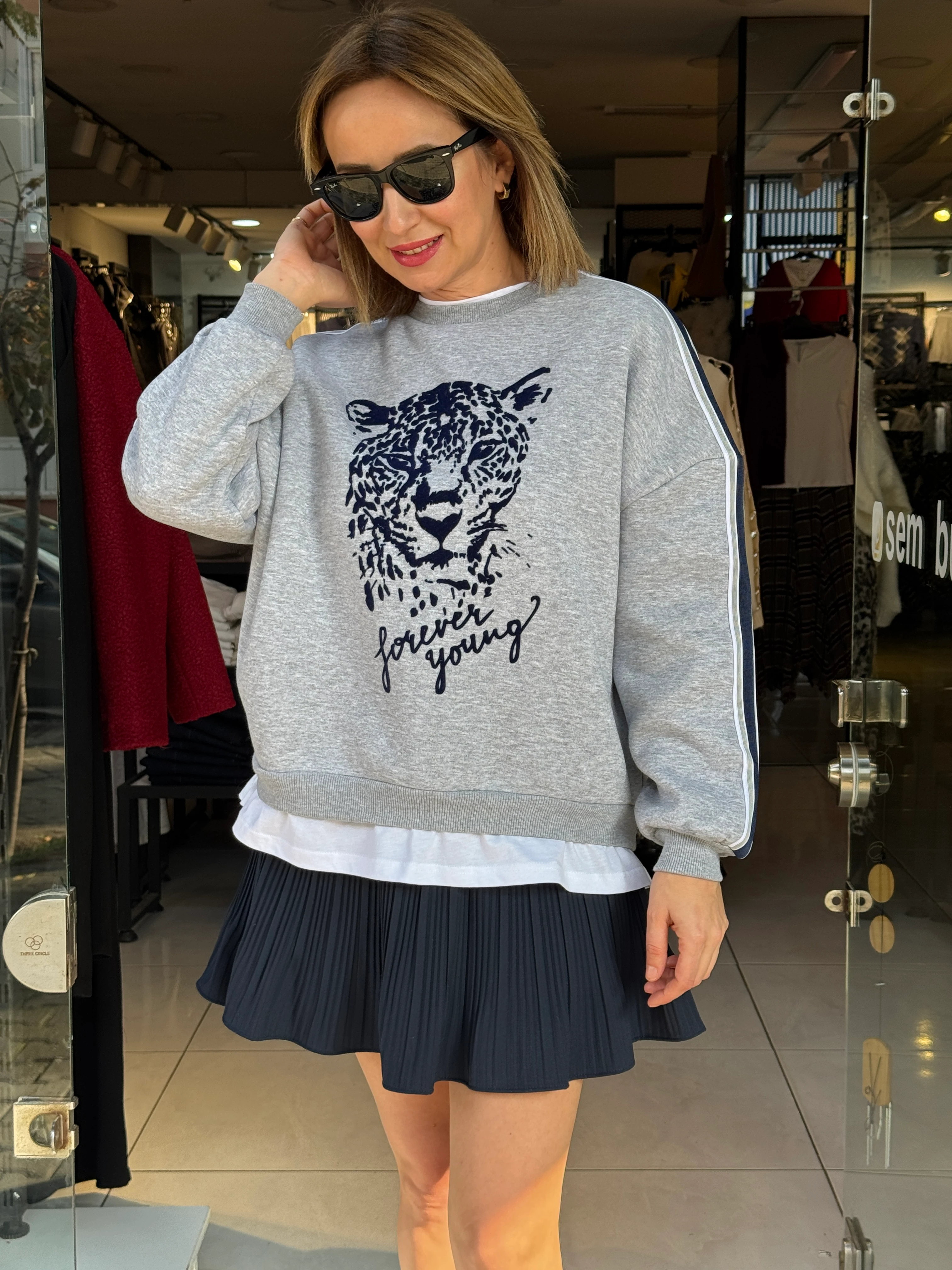 Kaplan Baskılı Tshirt Detaylı Sweat