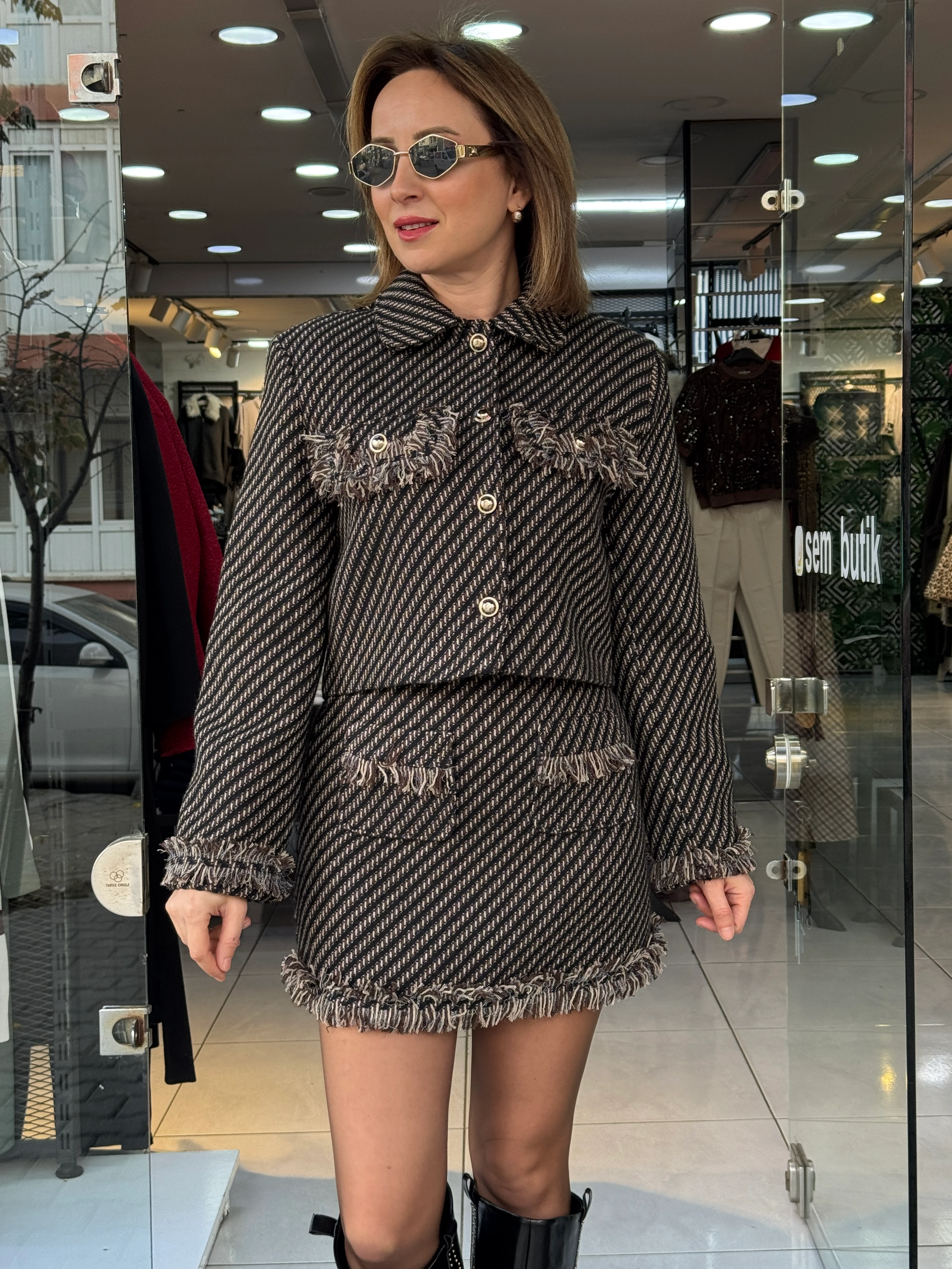 Tüvit Püskül Detaylı Etek