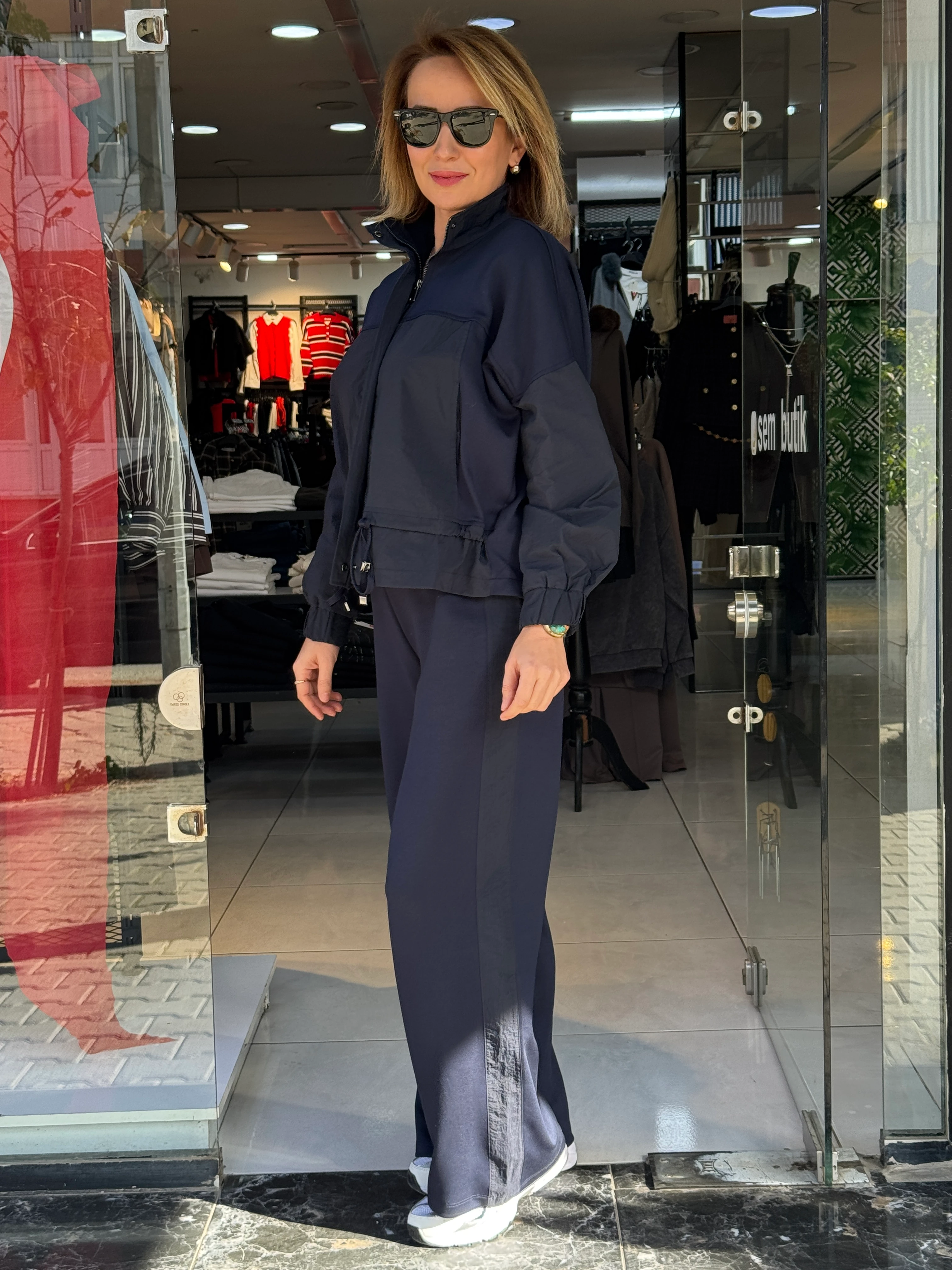 Lacivert Paraşüt Detaylı Takım