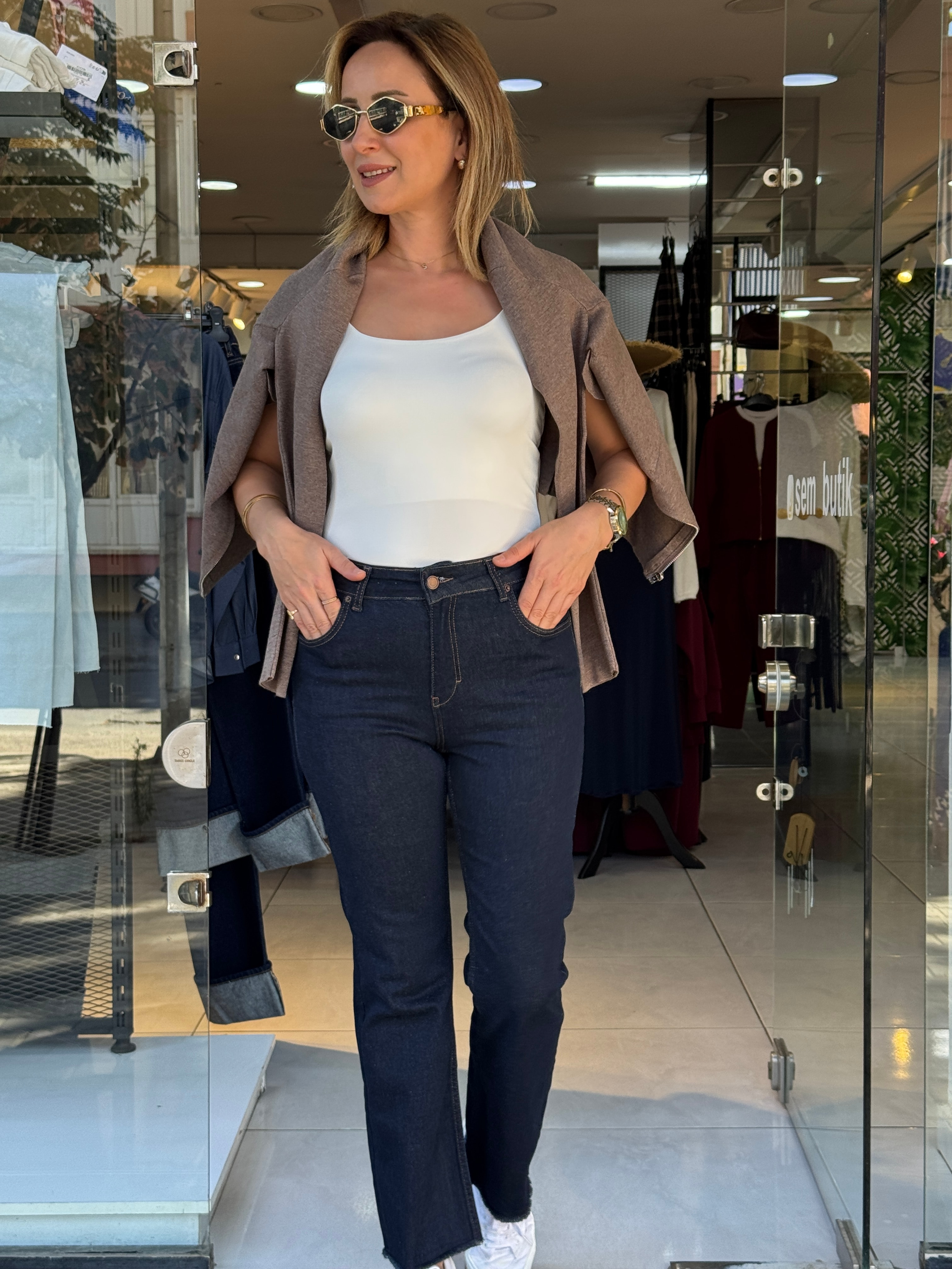 Lacivert Mom Jean