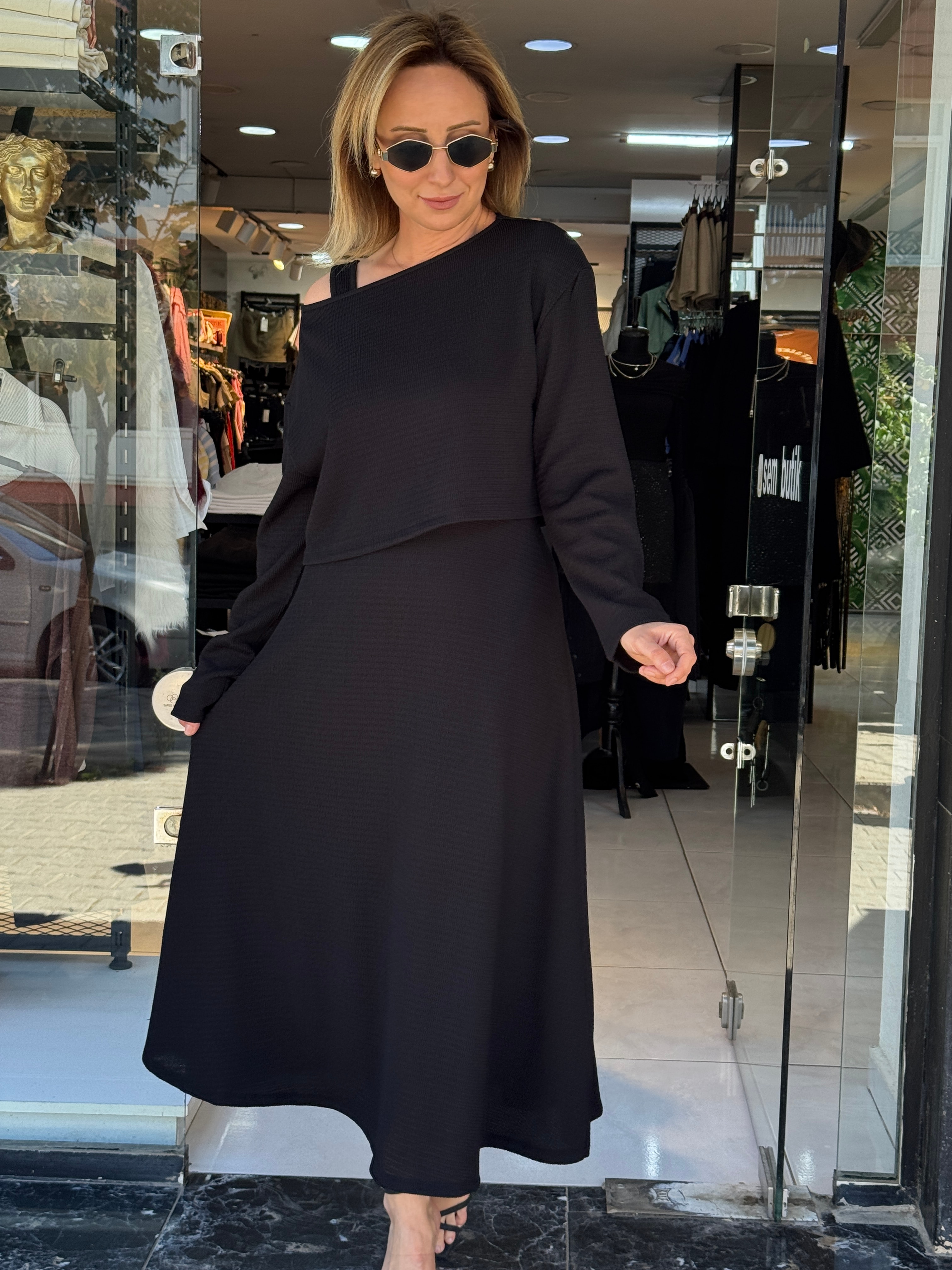 Bluz Detaylı Elbise