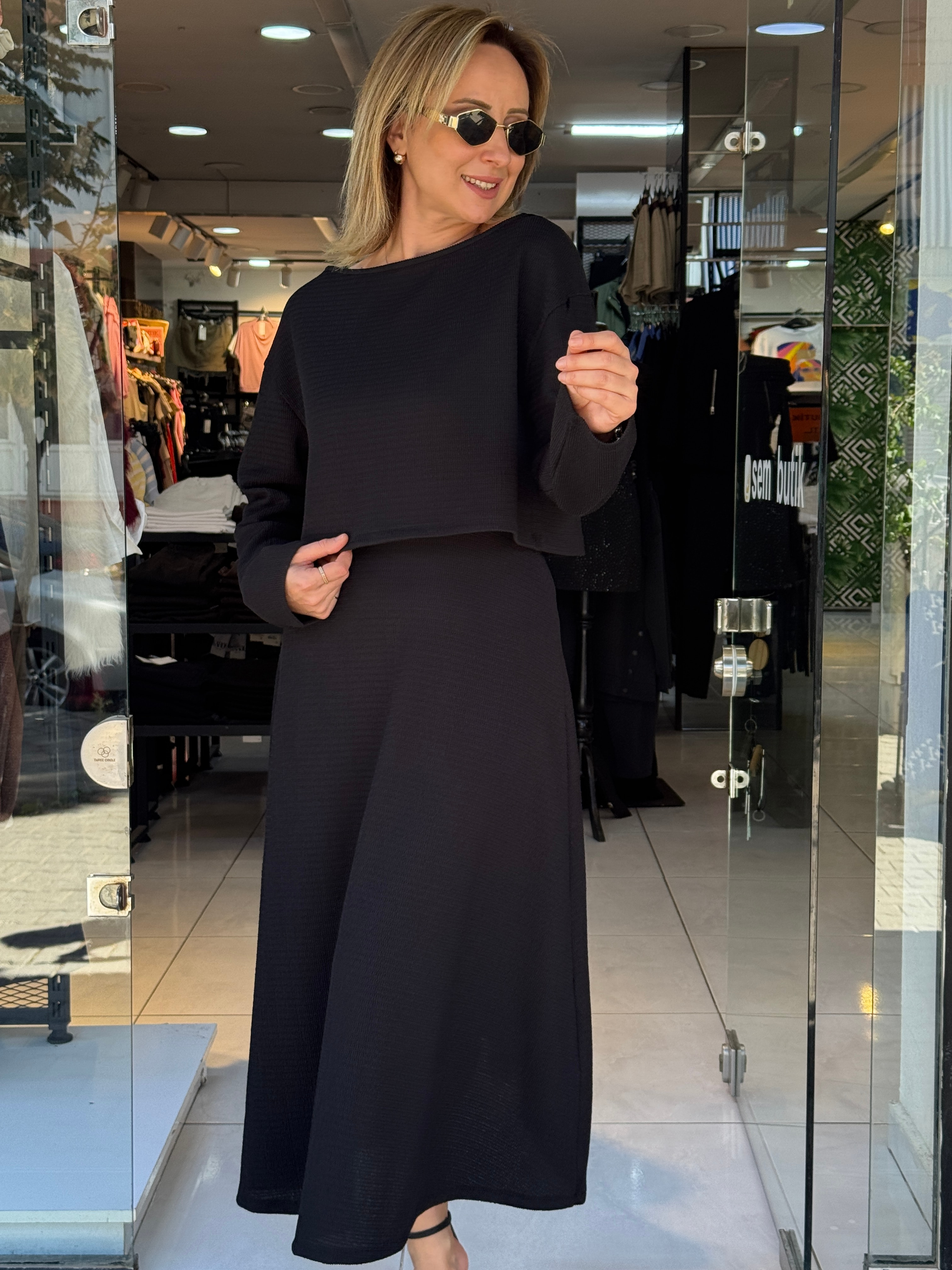Bluz Detaylı Elbise