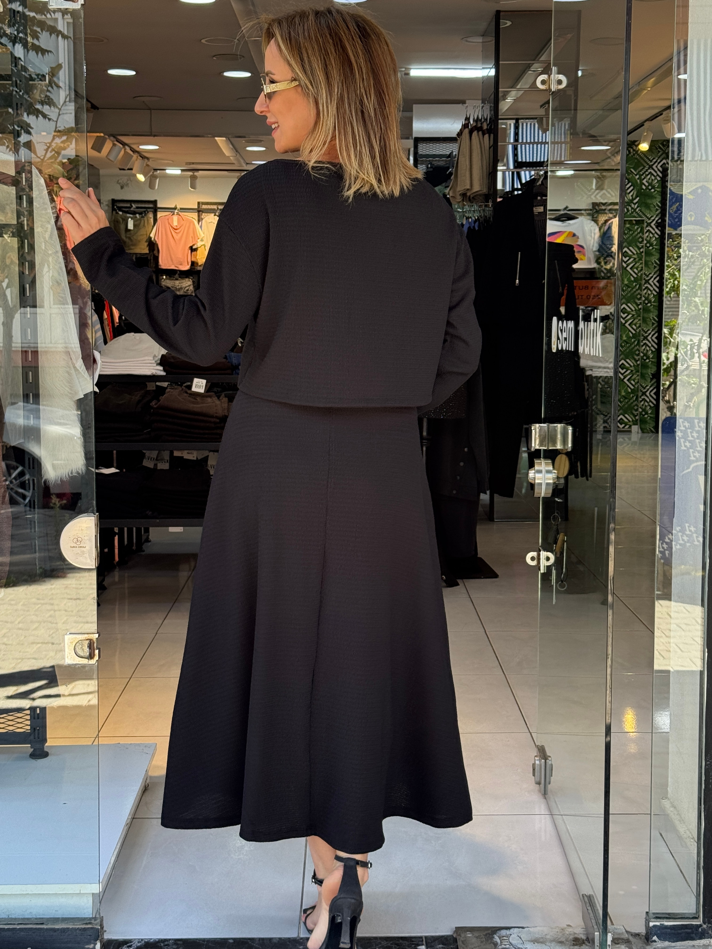 Bluz Detaylı Elbise