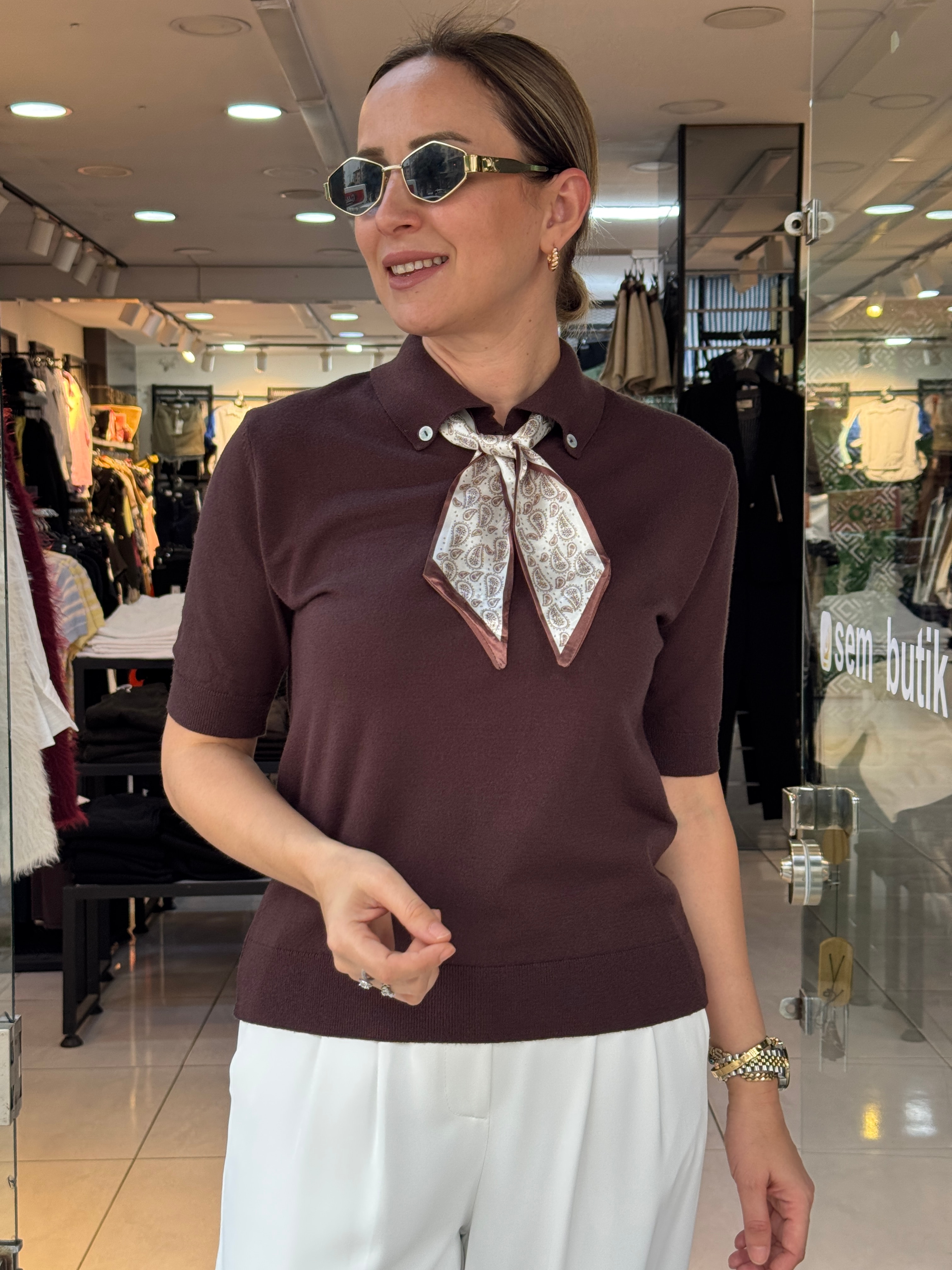 Fularlı Polo Yaka Triko