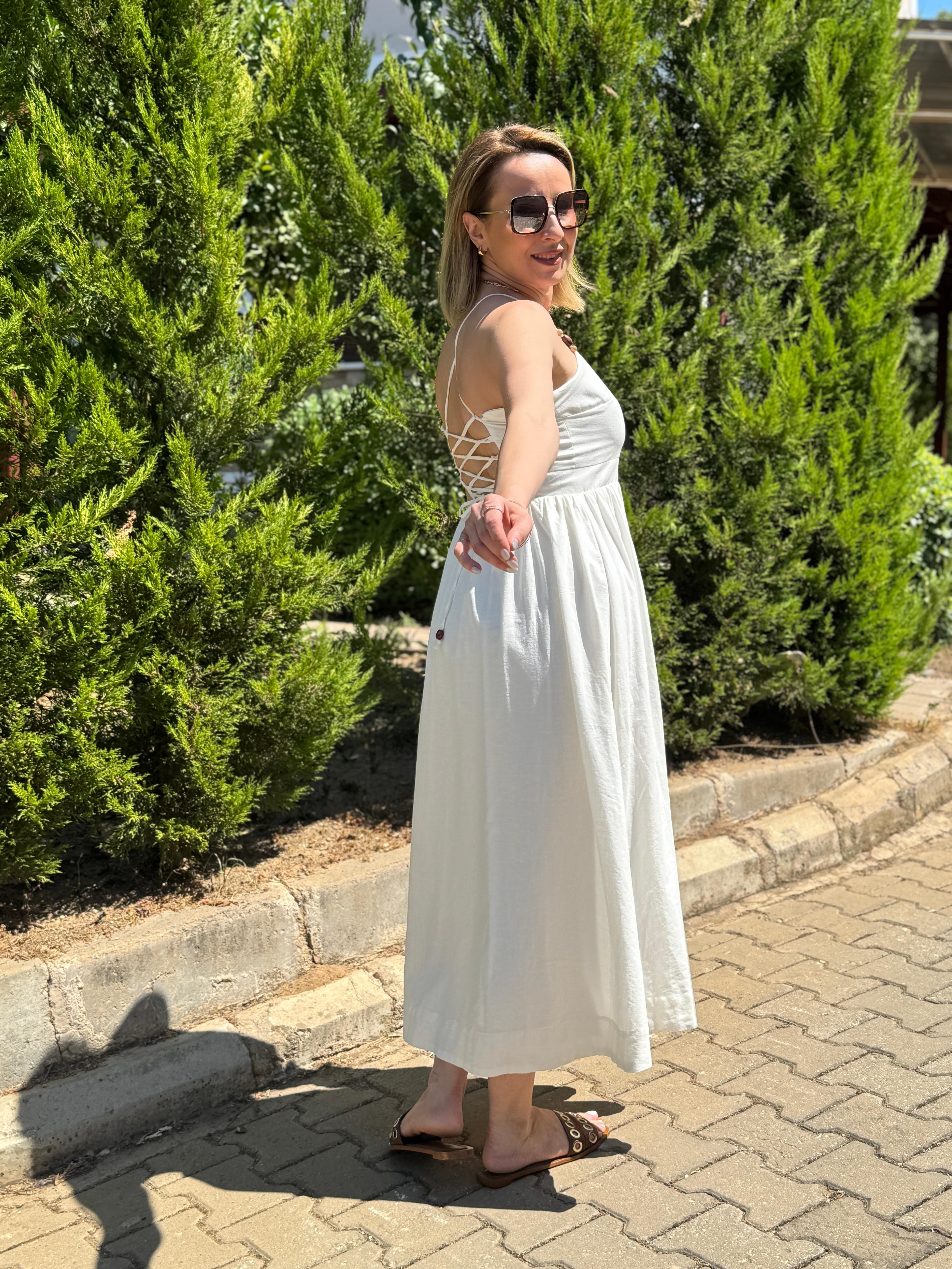 Keten Sırt Detaylı Elbise