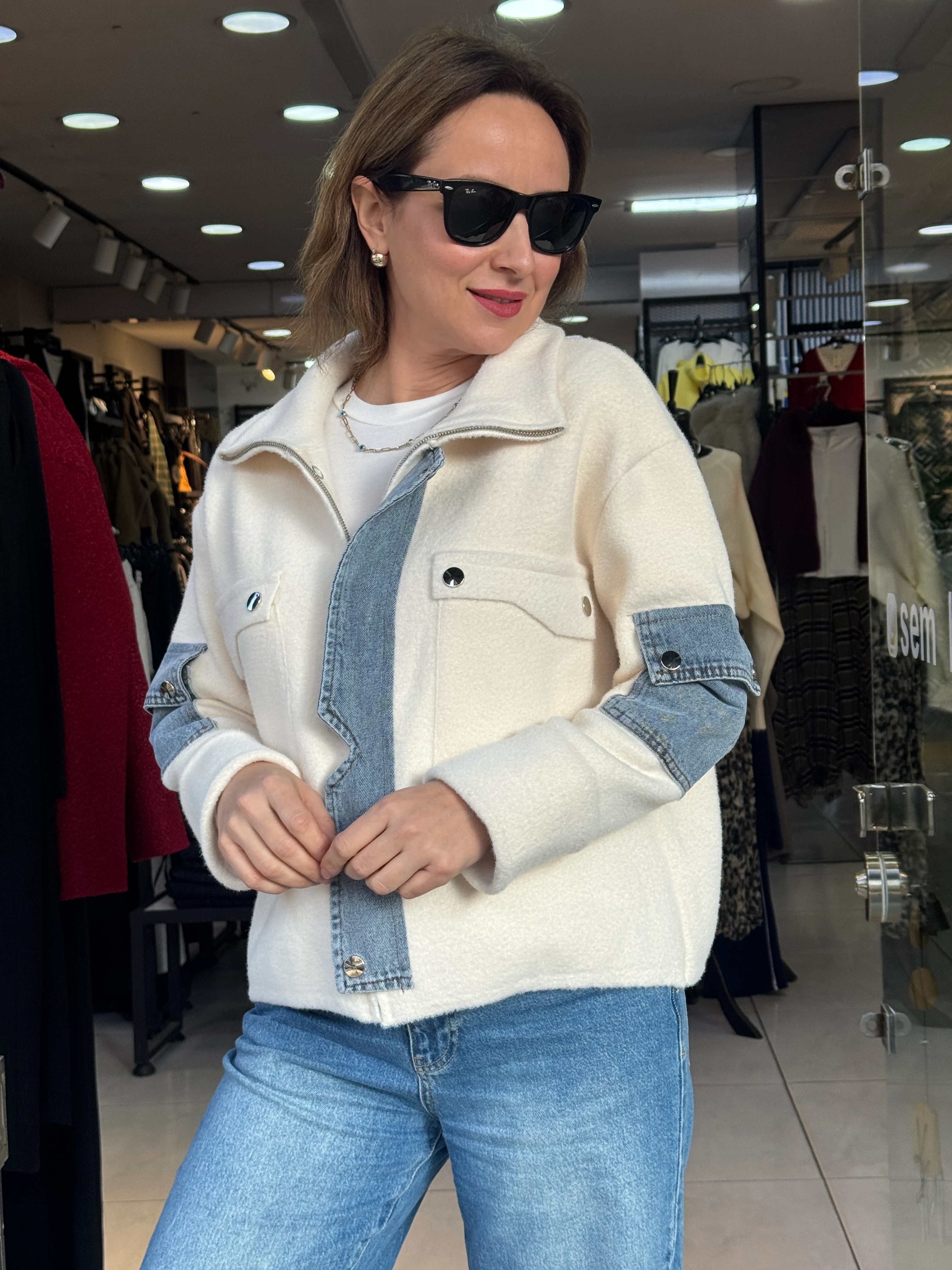 Denim Detaylı Ekru Angora Ceket