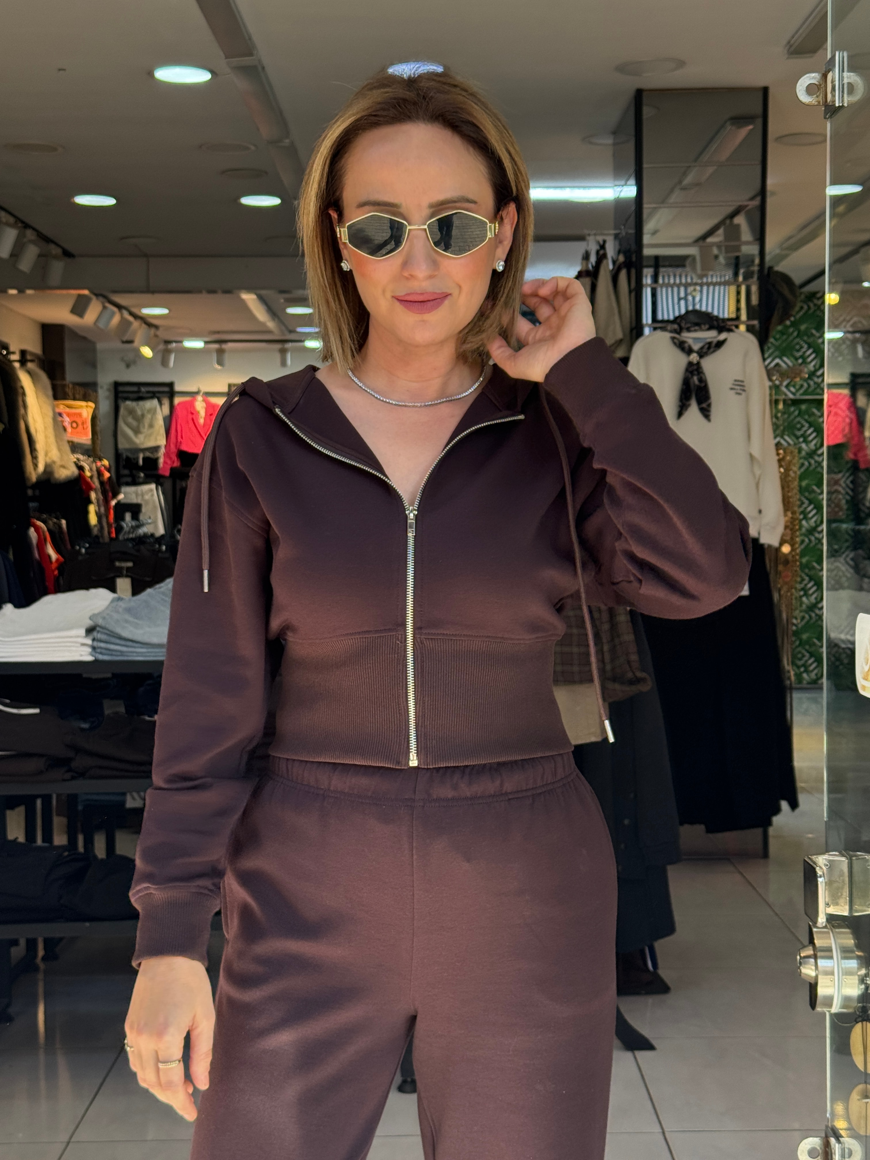 Kahve Kapüşonlu Ceketli Takım