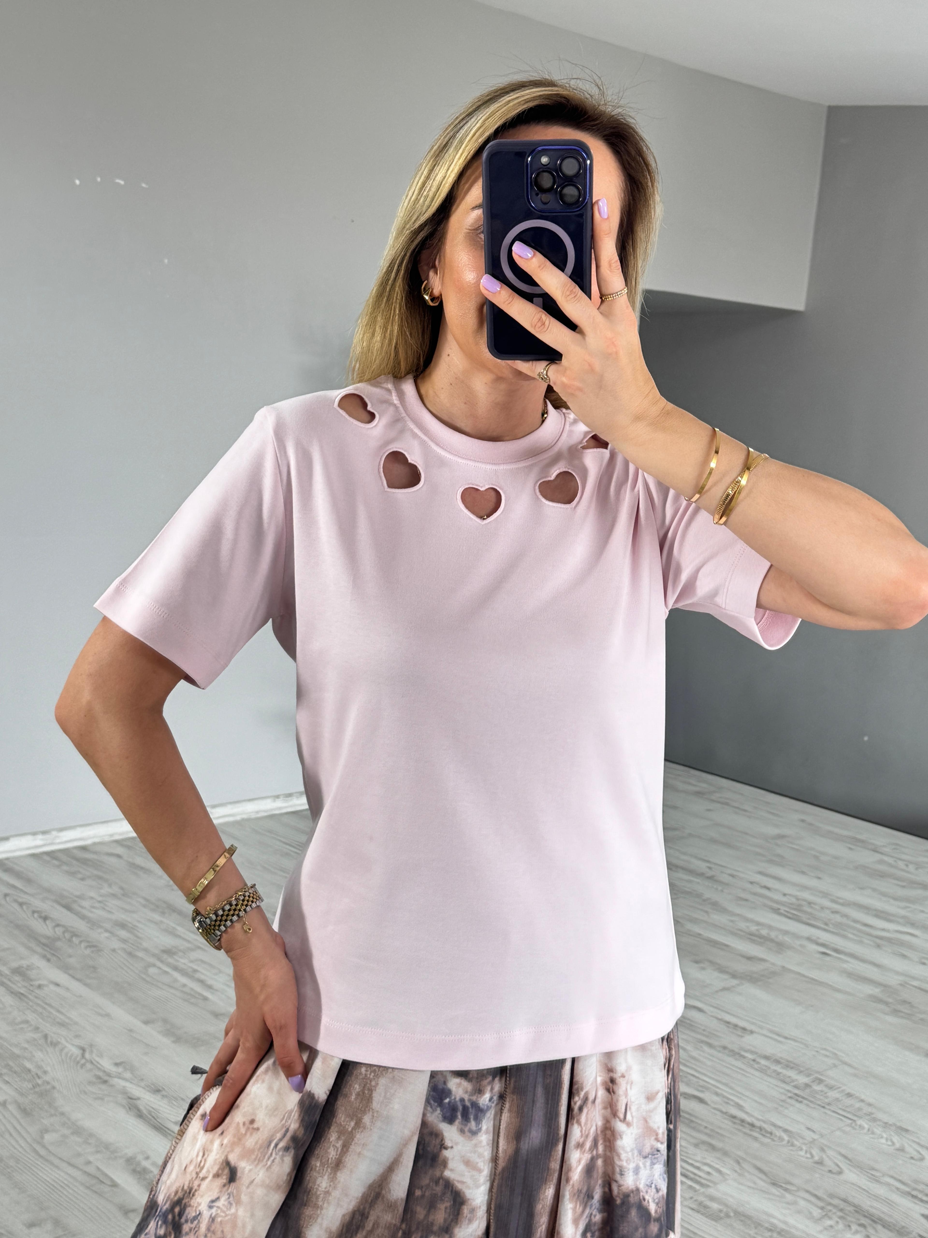 Kalp Nakışlı Tshirt