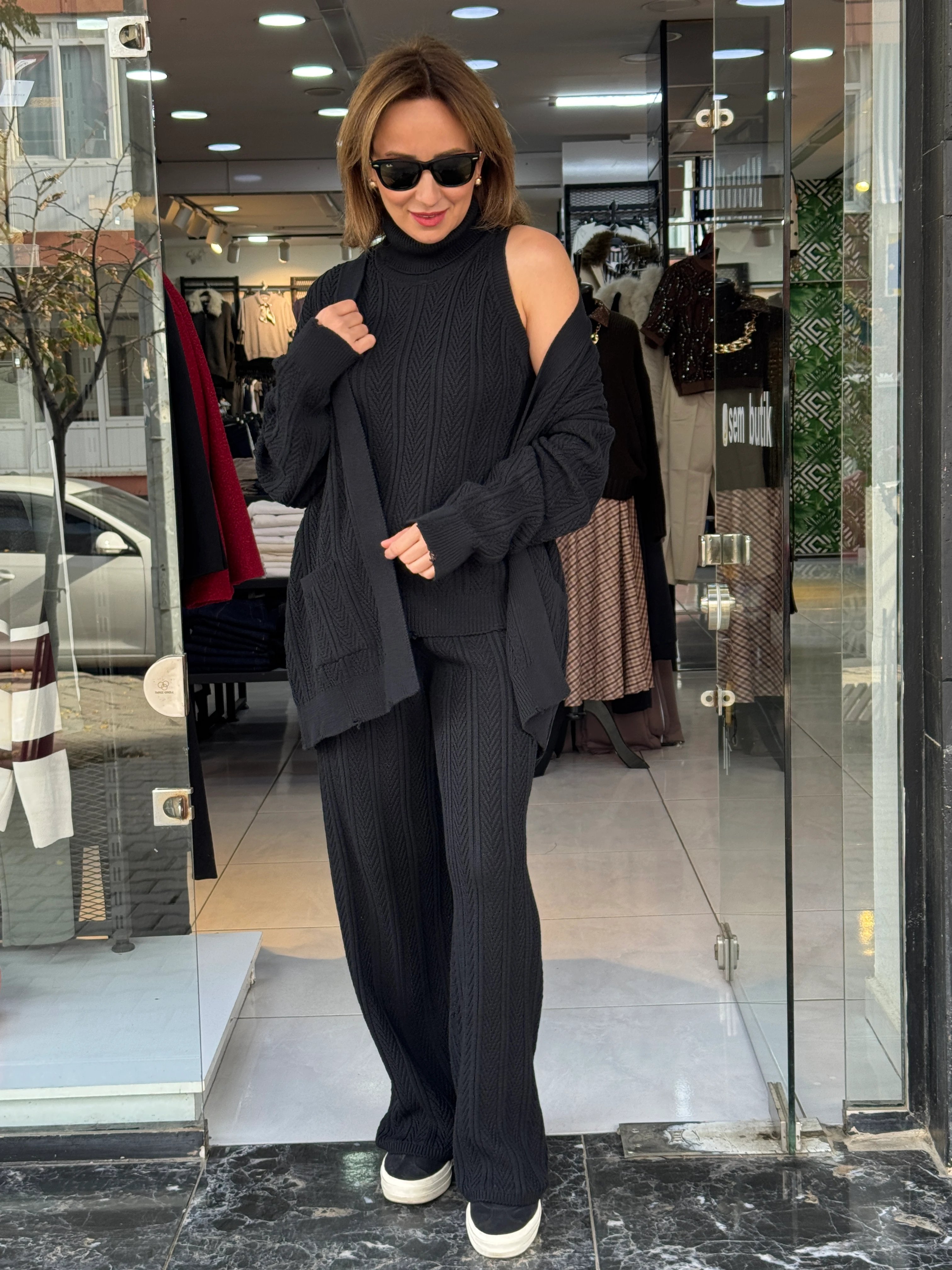 Siyah 3'lü Triko Takım