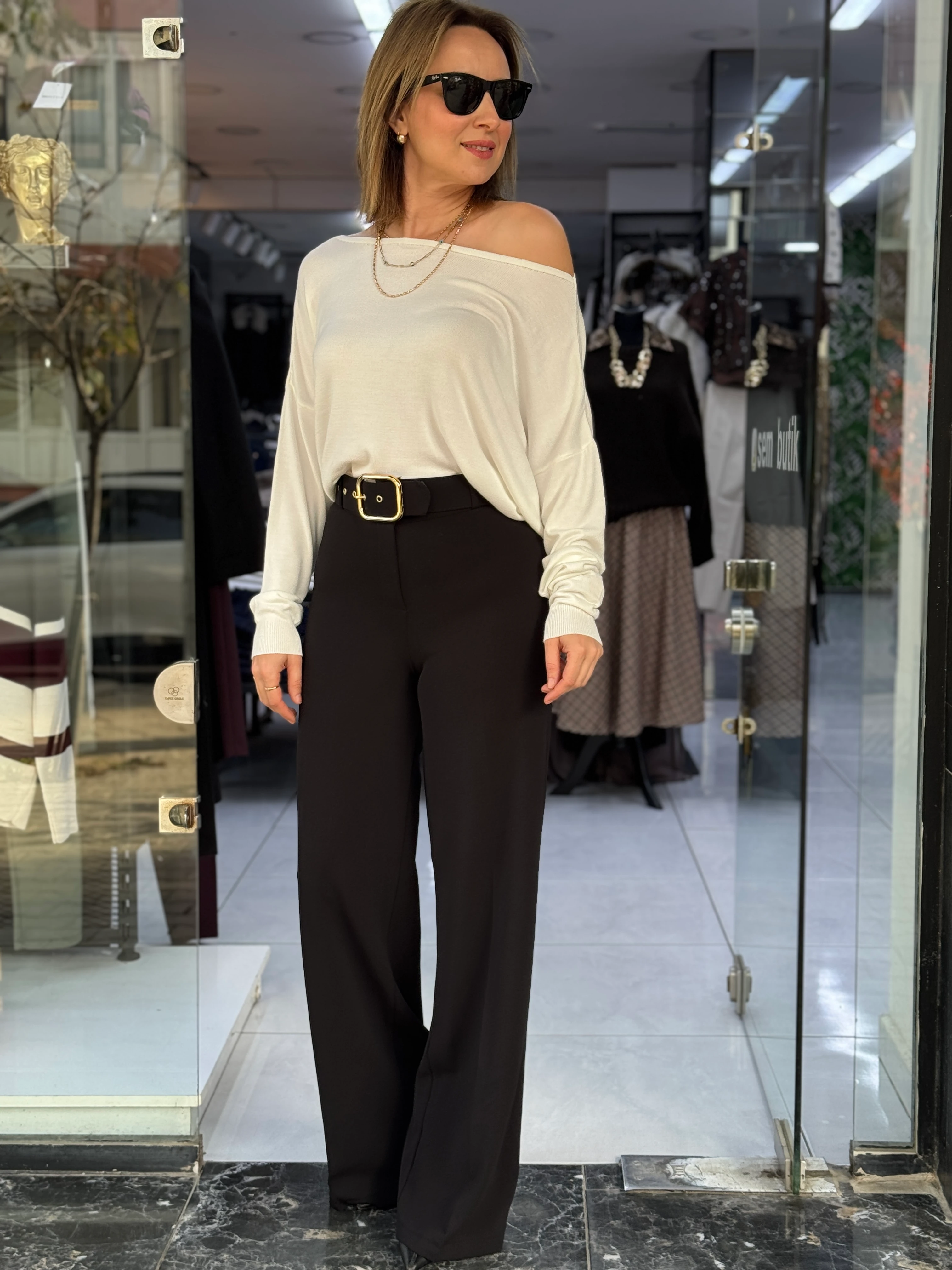 Kemerli Yüksek Bel Kumaş Pantolon