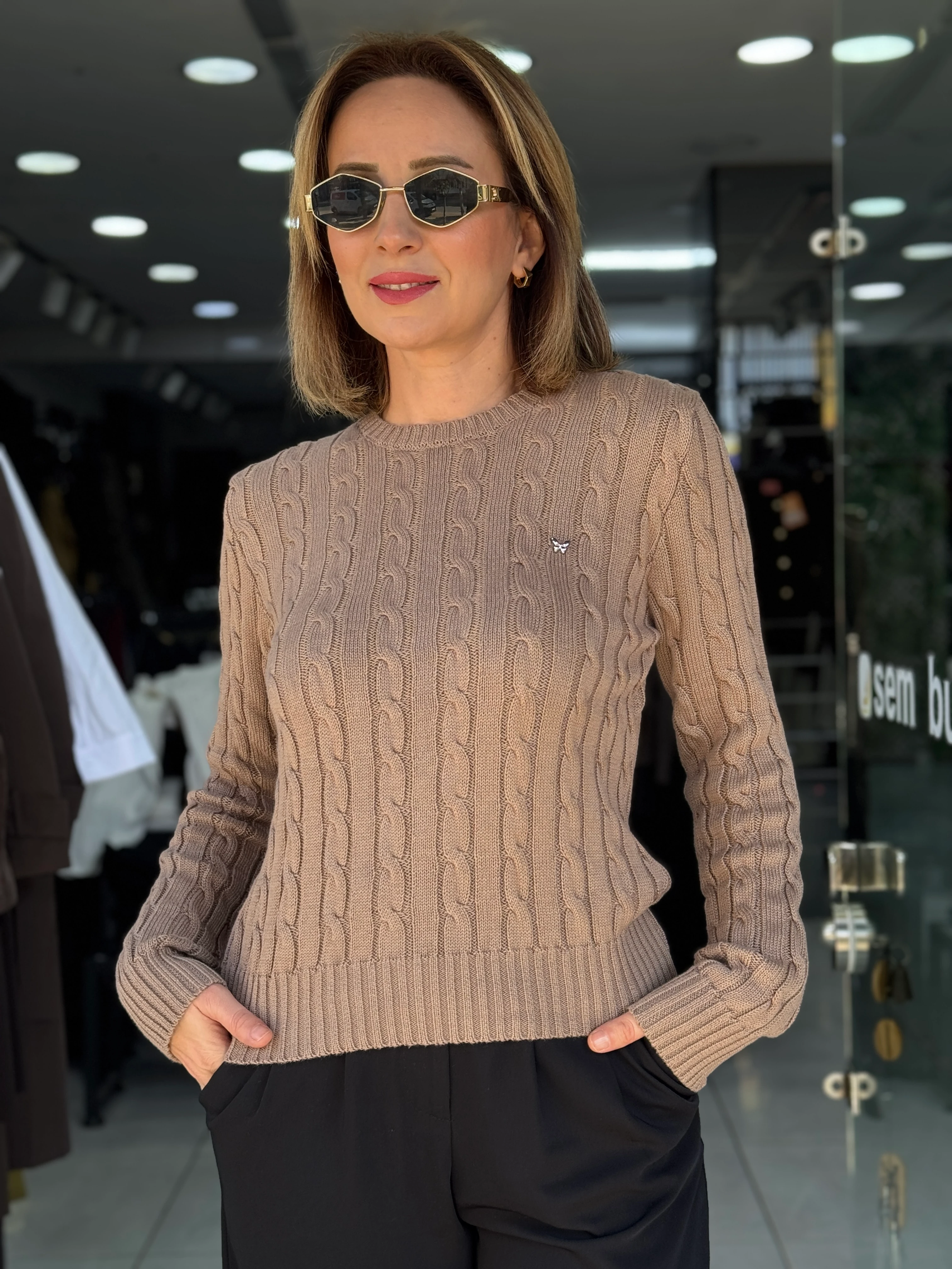 Kurdele Detay Saç Örme Kazak - Kahve