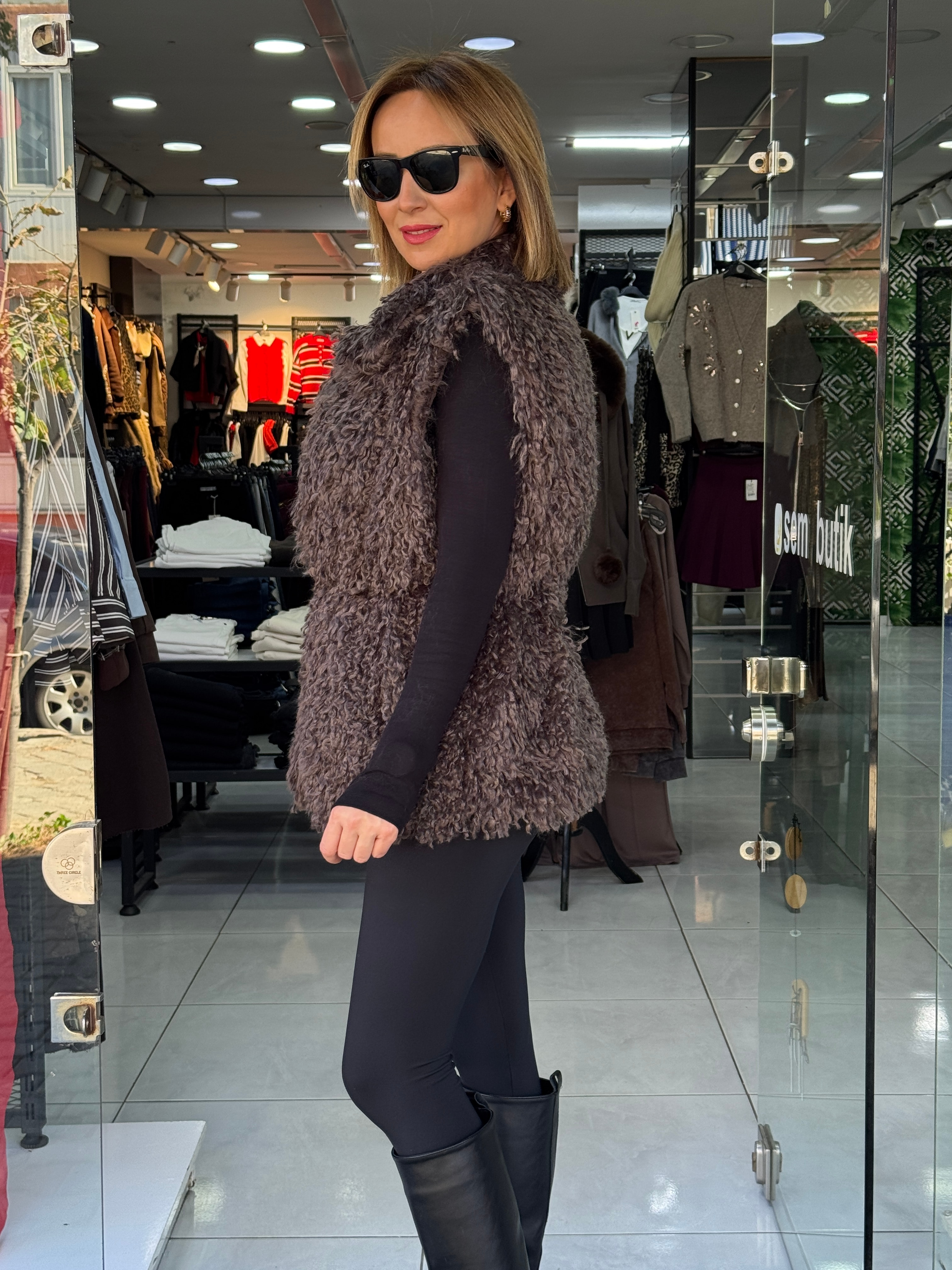 Uzun Tüğlü Kemerli Yelek