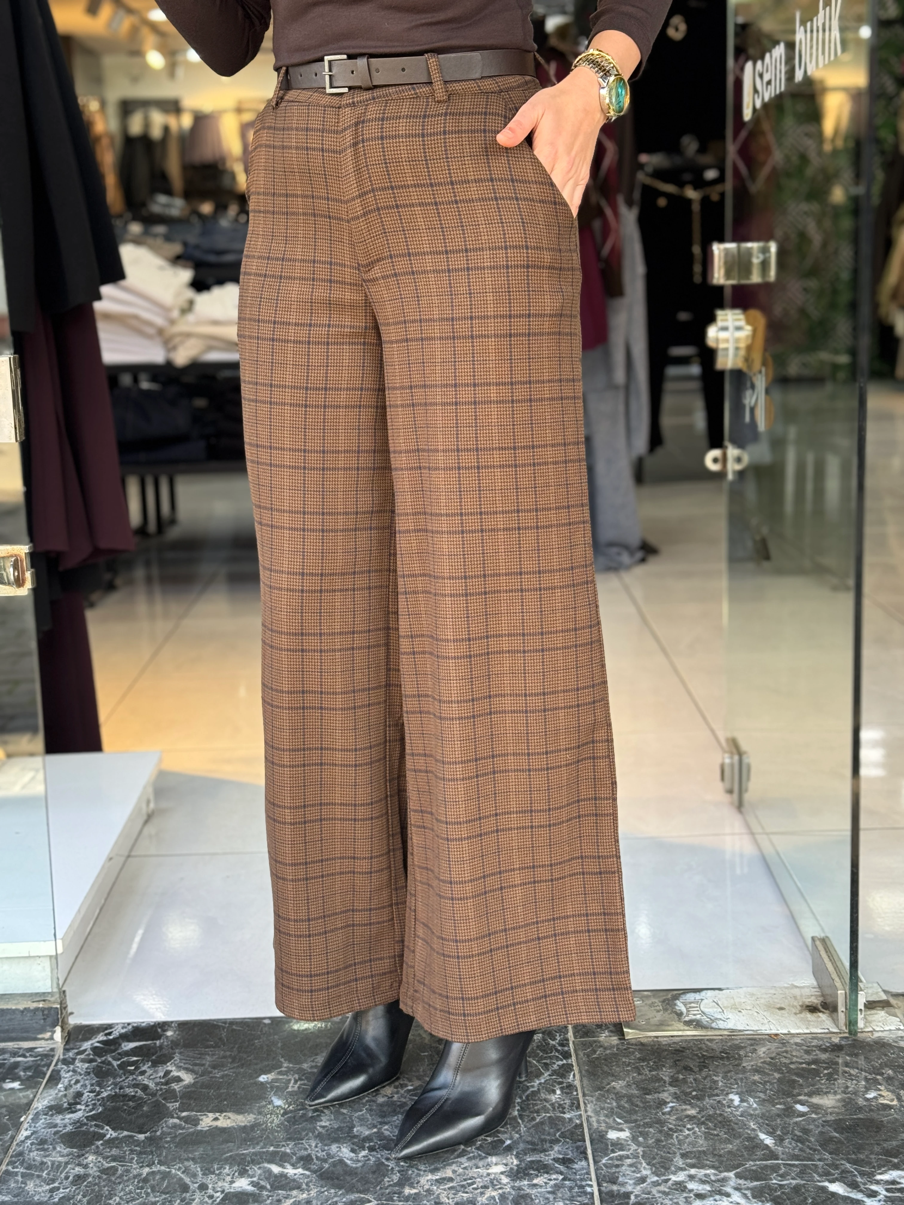 Kemerli Ekose Pantolon