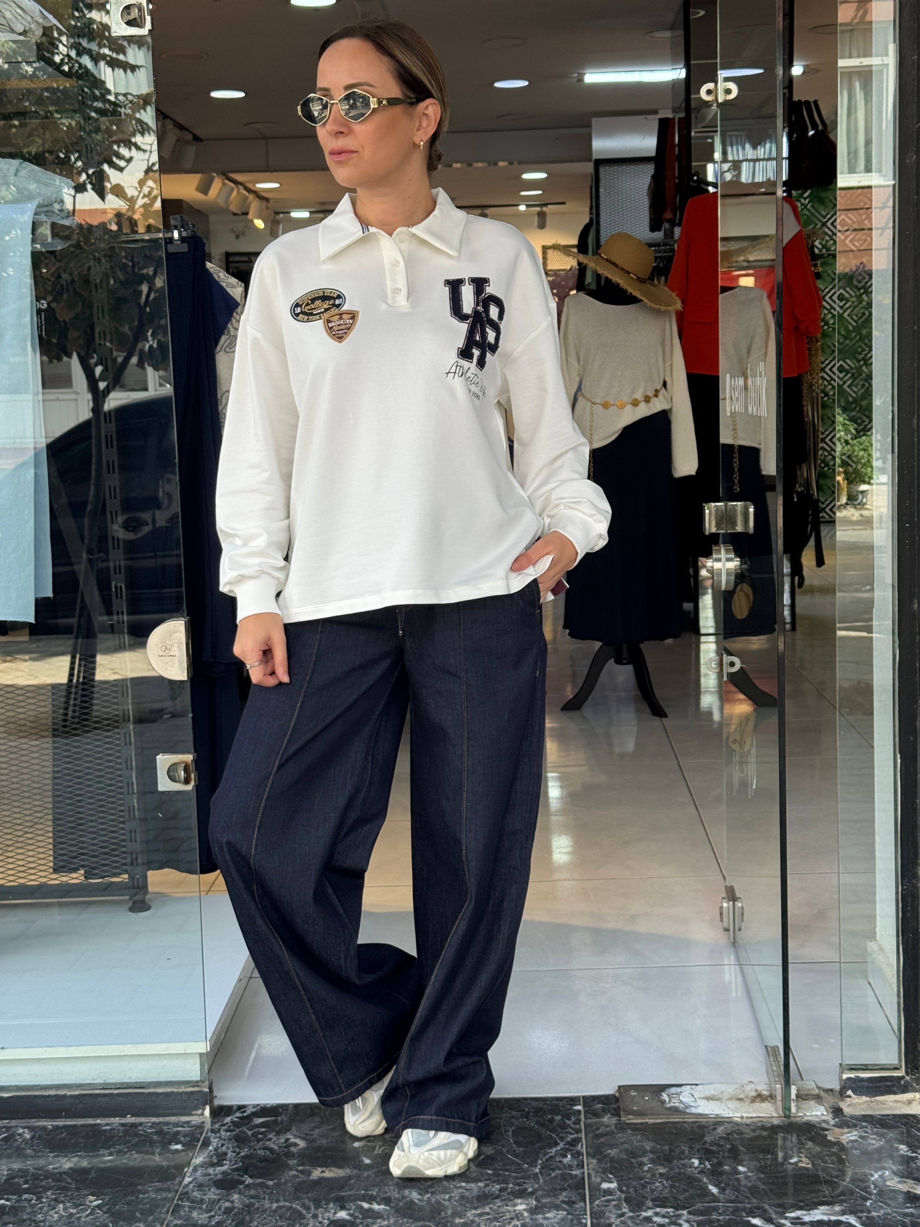 Ekru Arma Detaylı Sweat