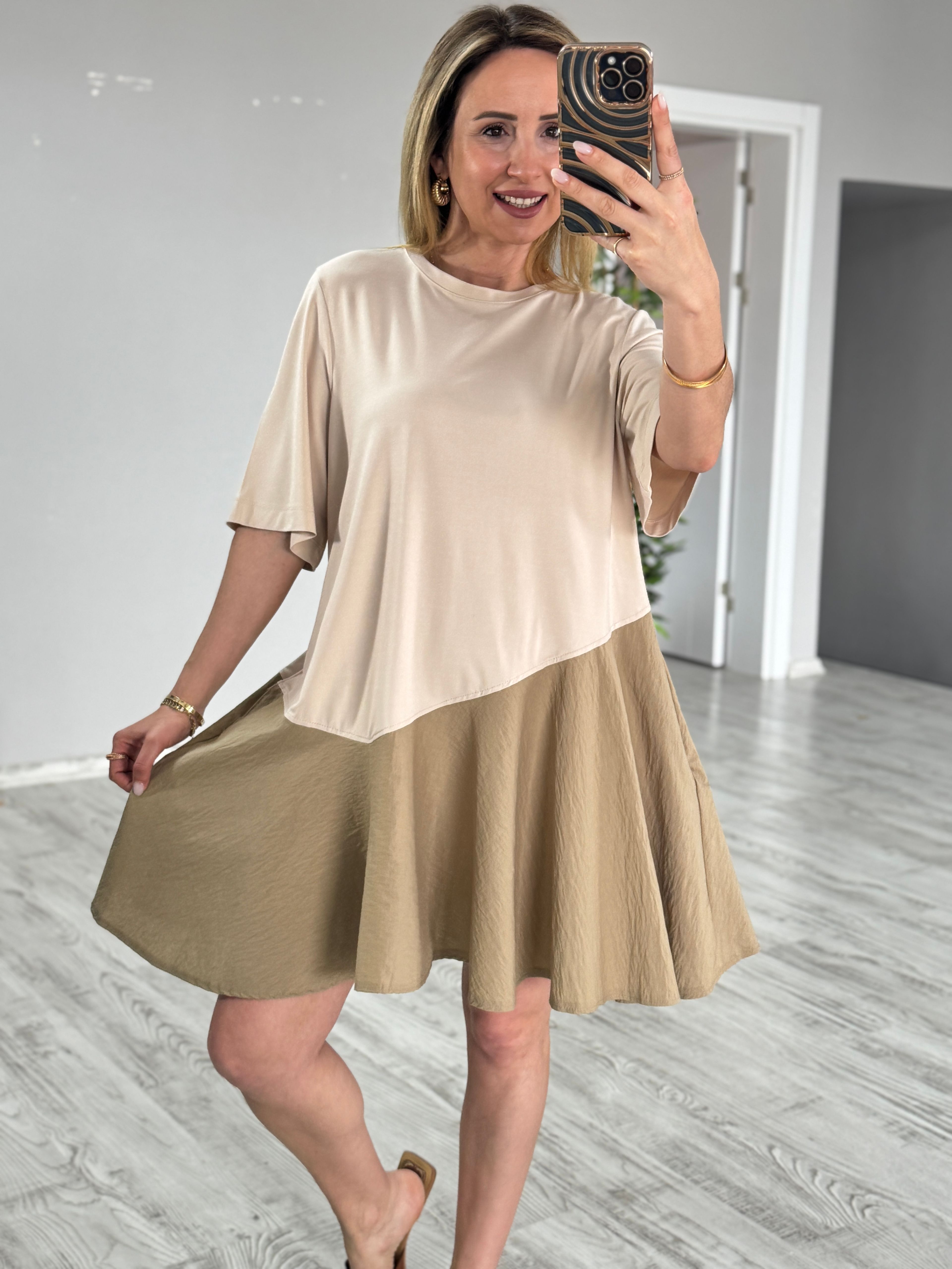 Poplin Detaylı Elbise