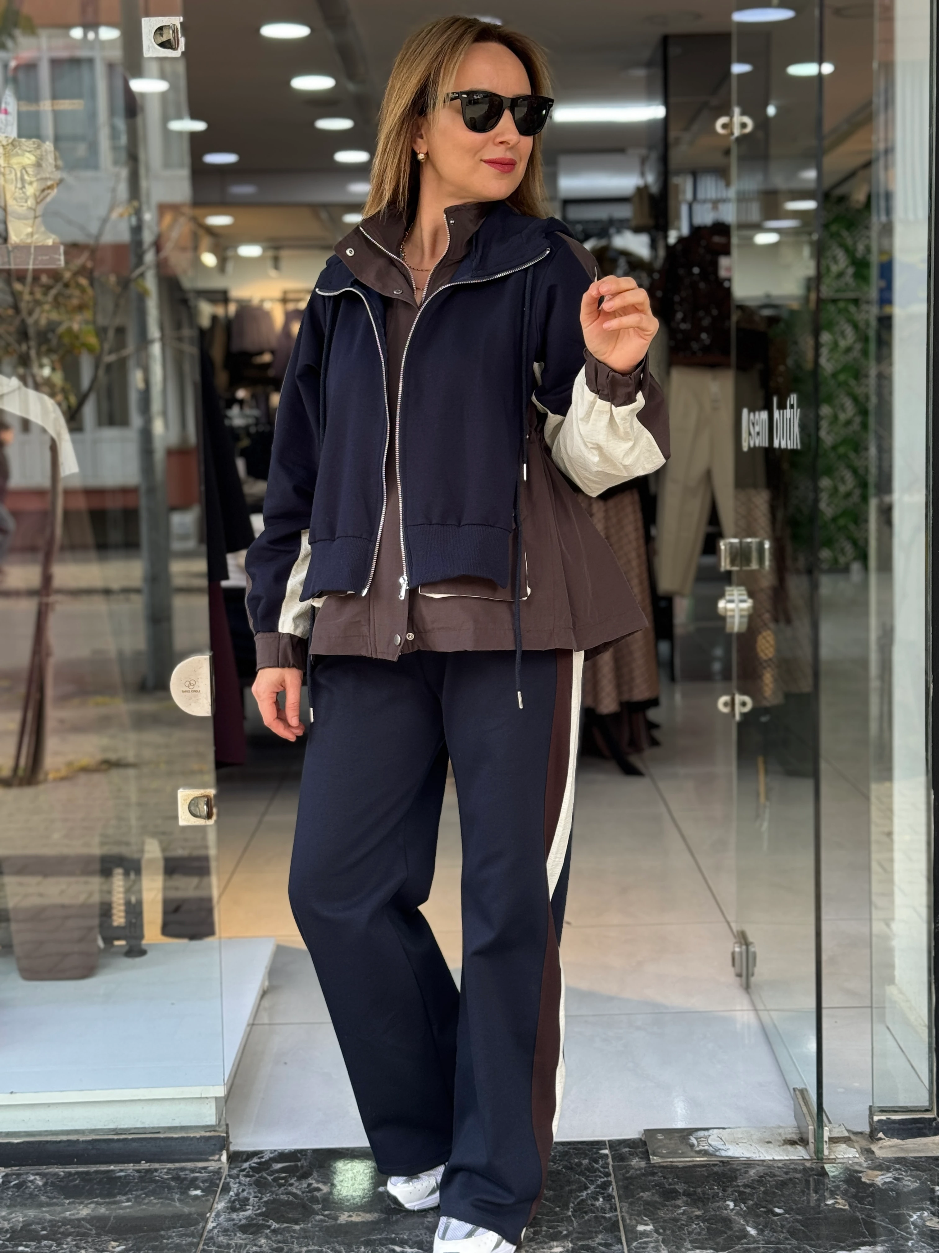 Paraşüt Detaylı Ceketli Kapüşonlu Takım