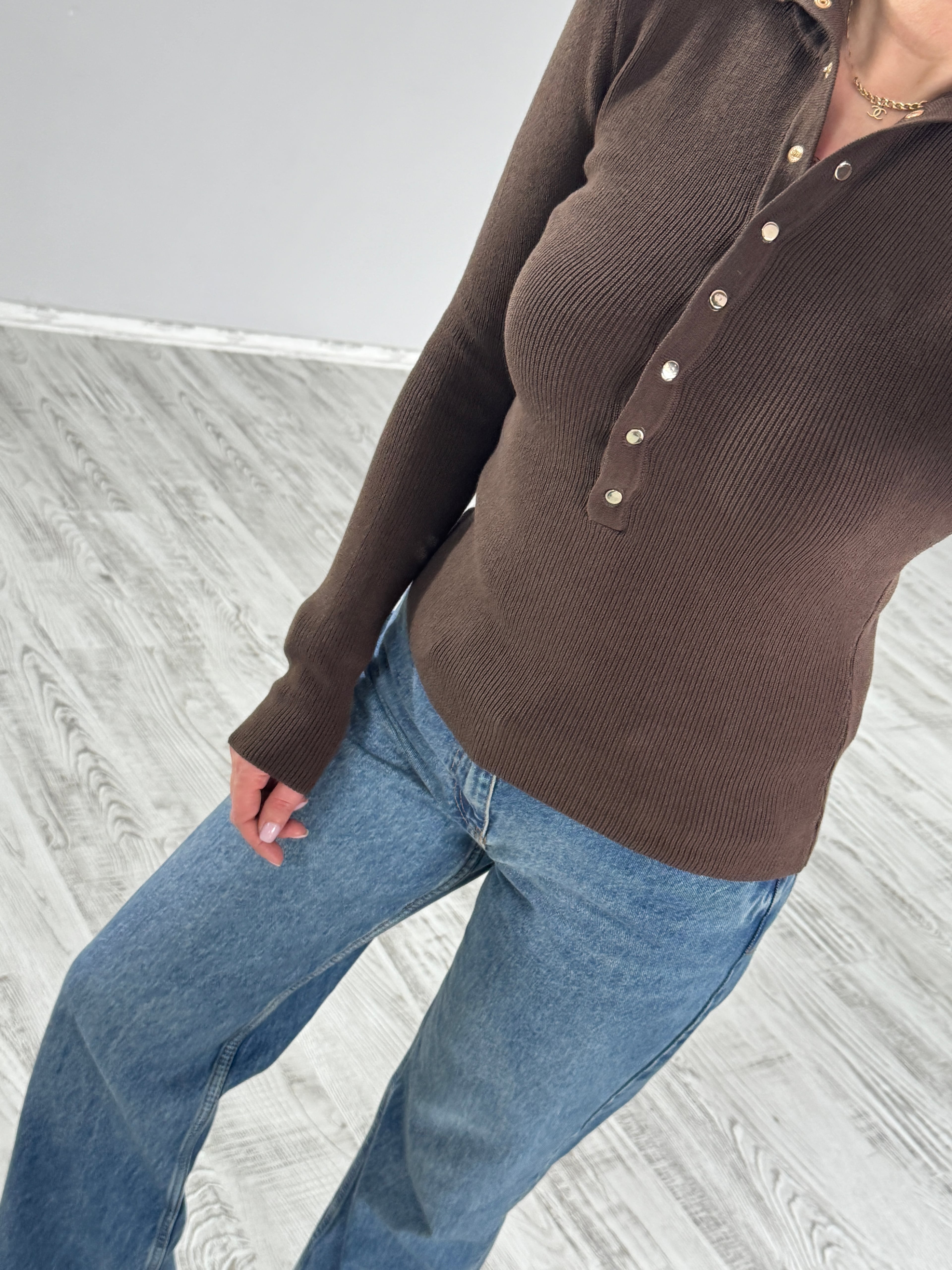 Düğmeli Dilvin Triko