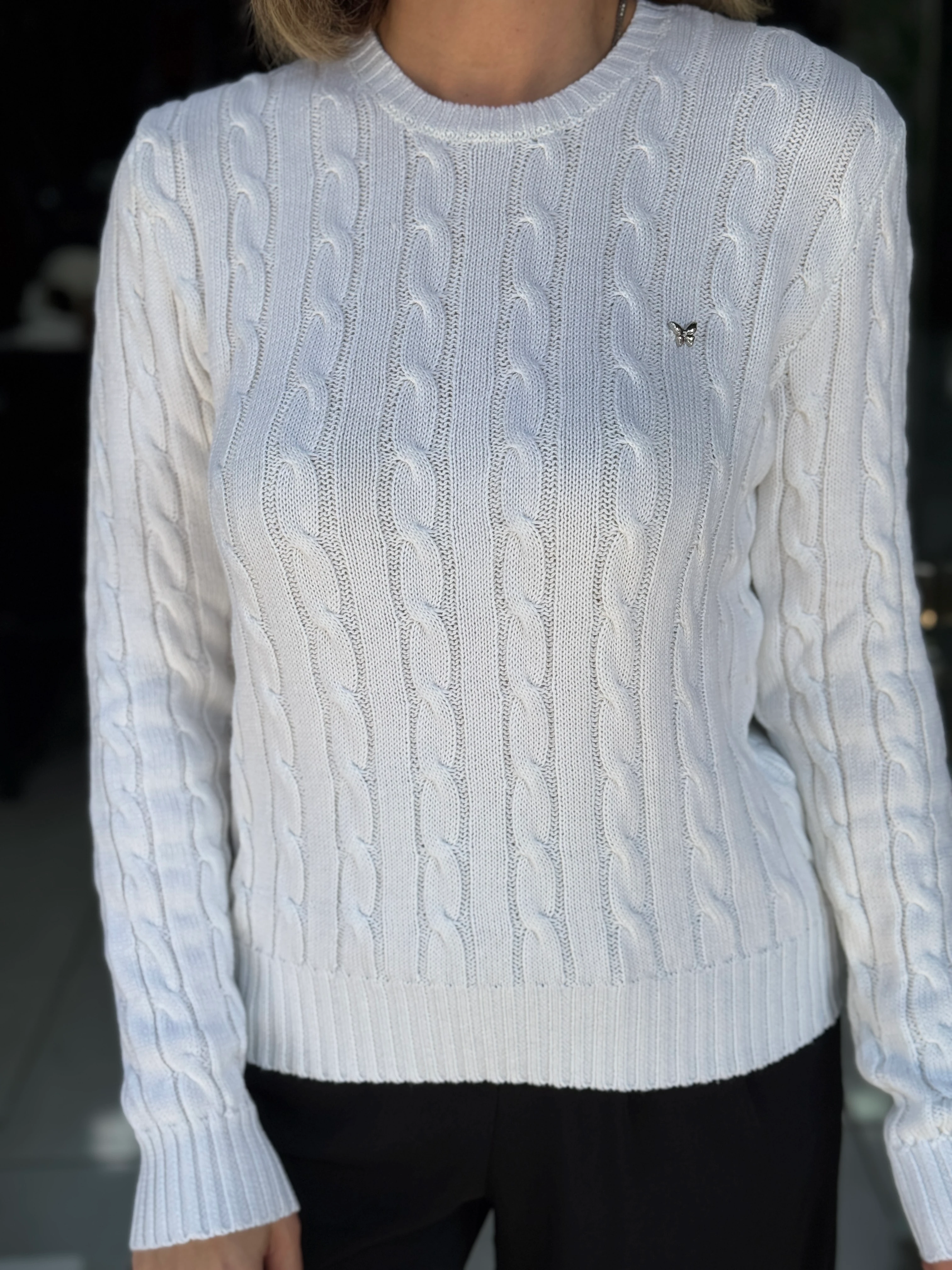 Kurdele Detay Saç Örme Kazak