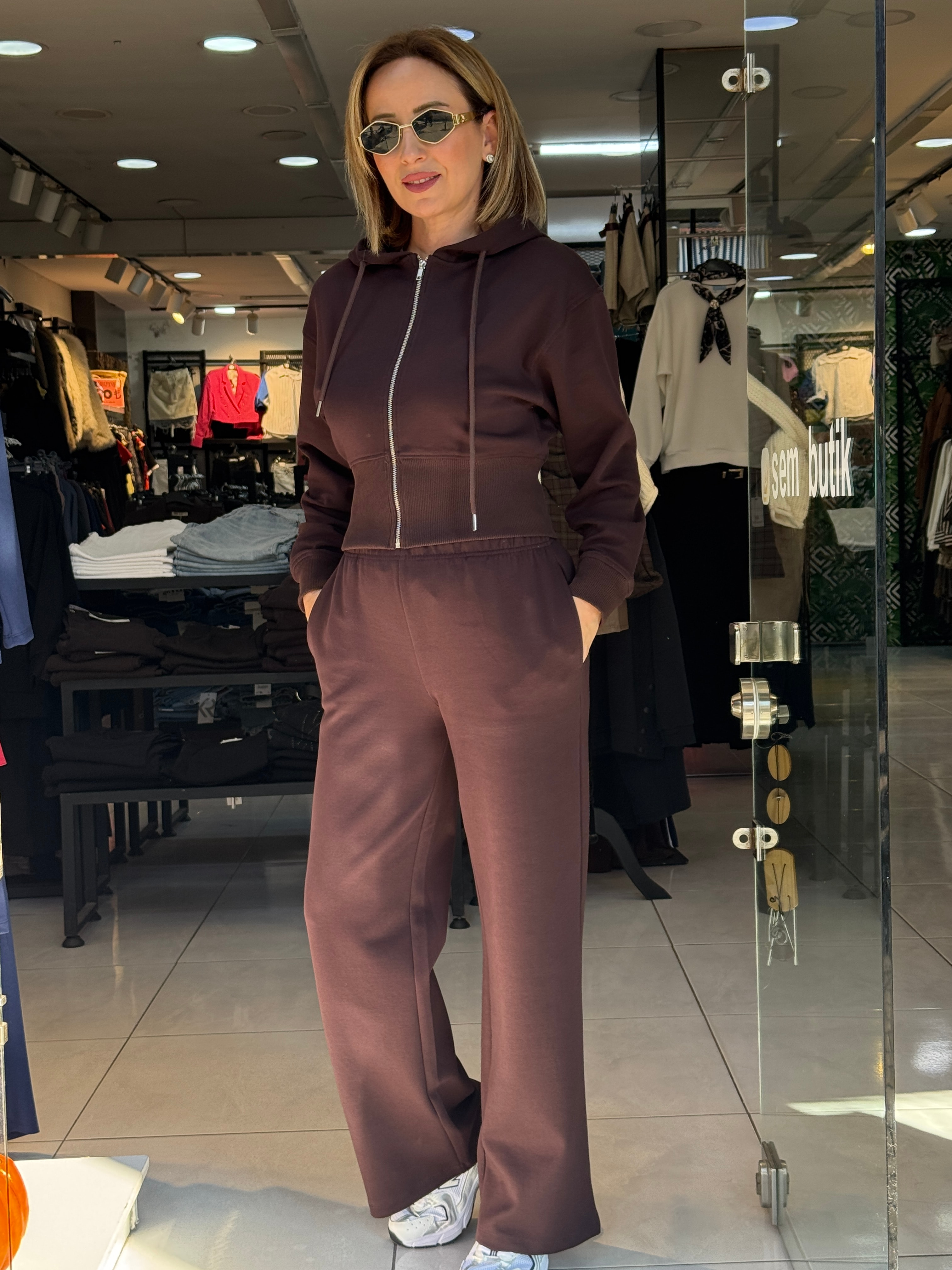 Kahve Kapüşonlu Ceketli Takım