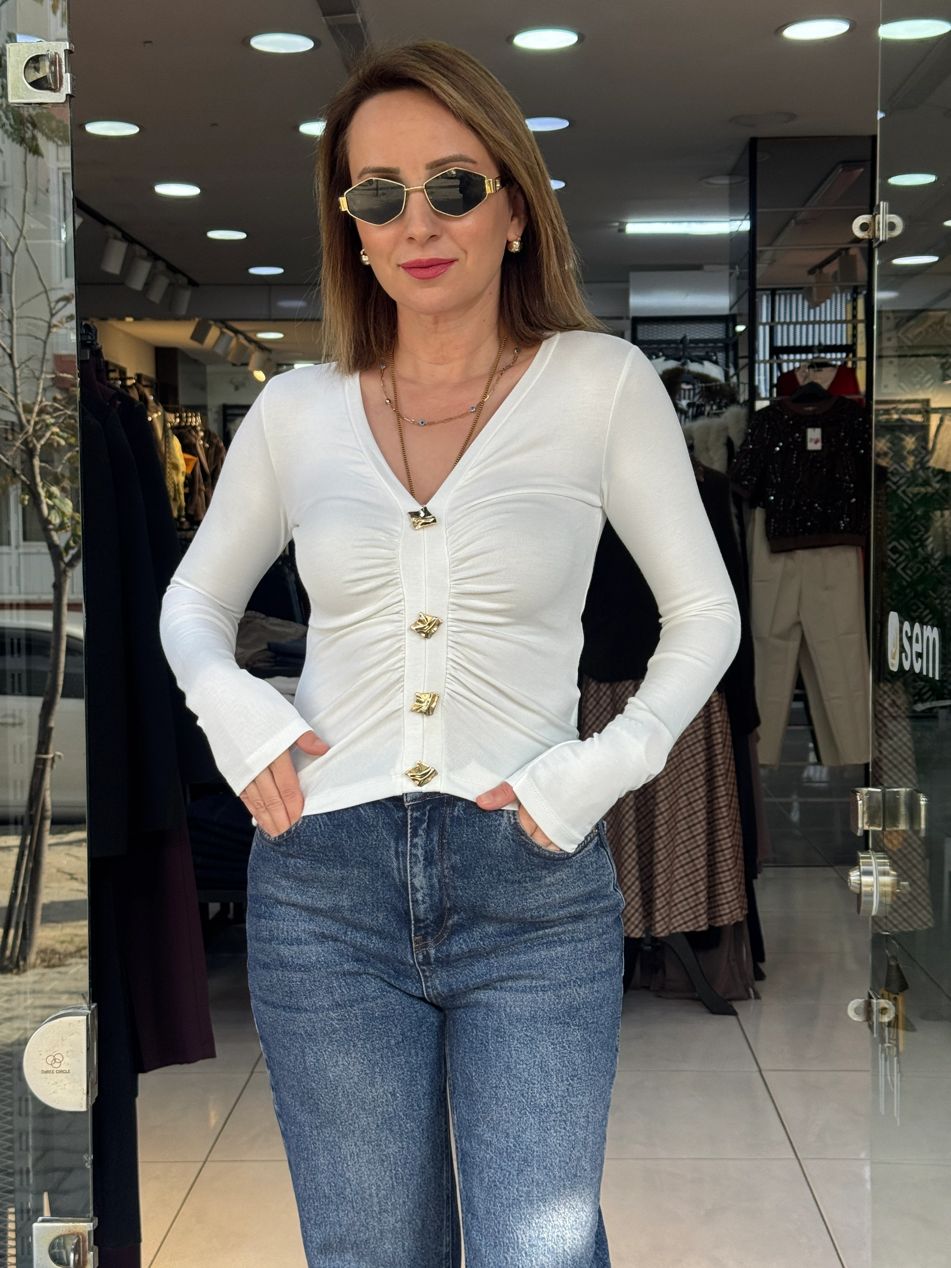 V Yaka Gold Detaylı Bluz - Beyaz