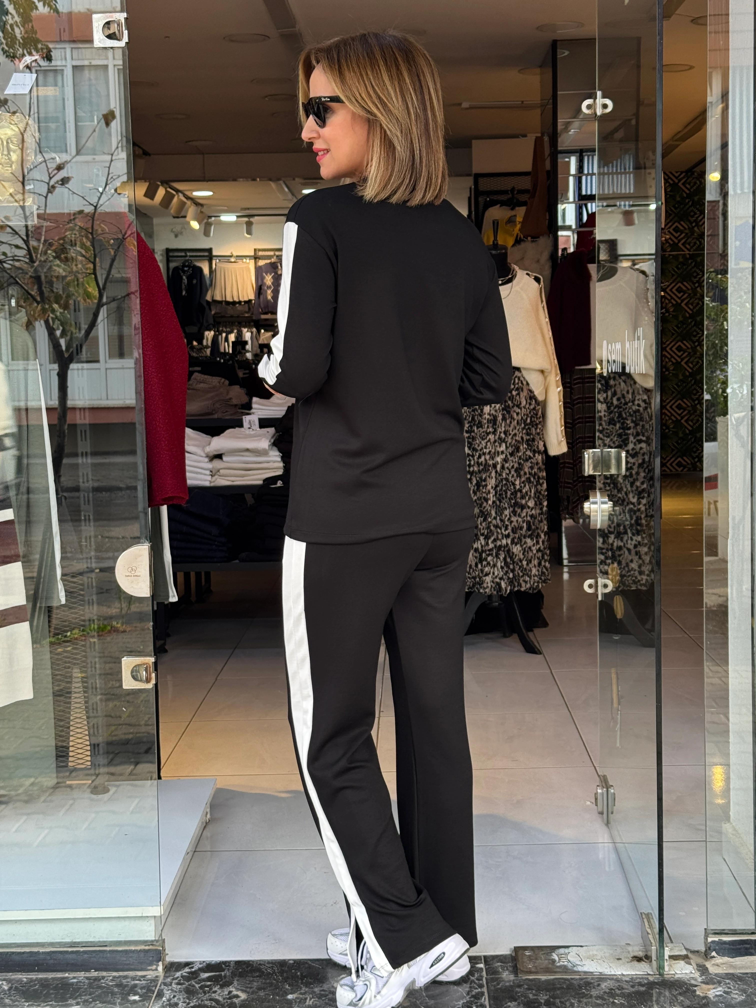 Yan Şeritli Modal Takım