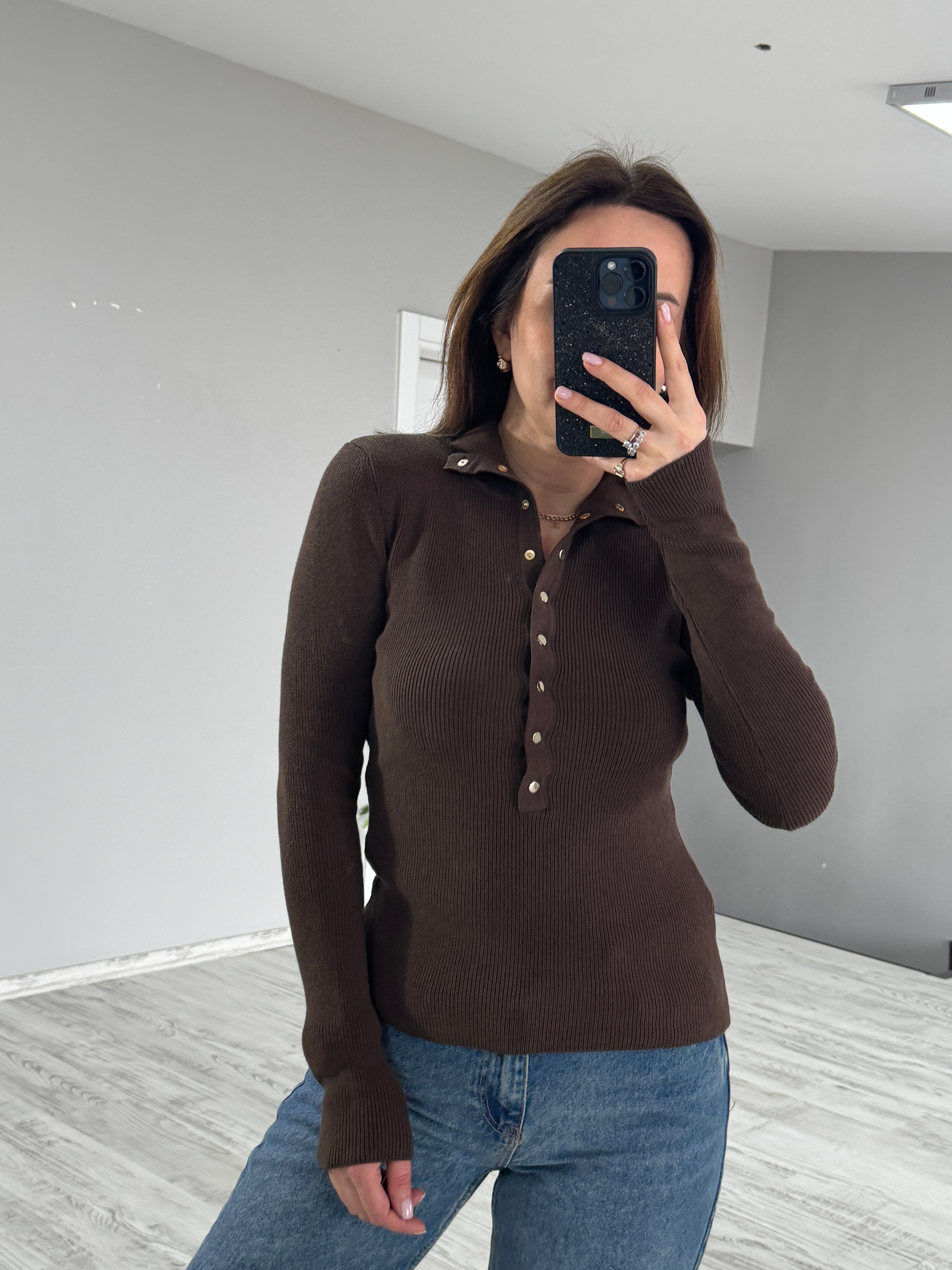 Düğmeli Dilvin Triko