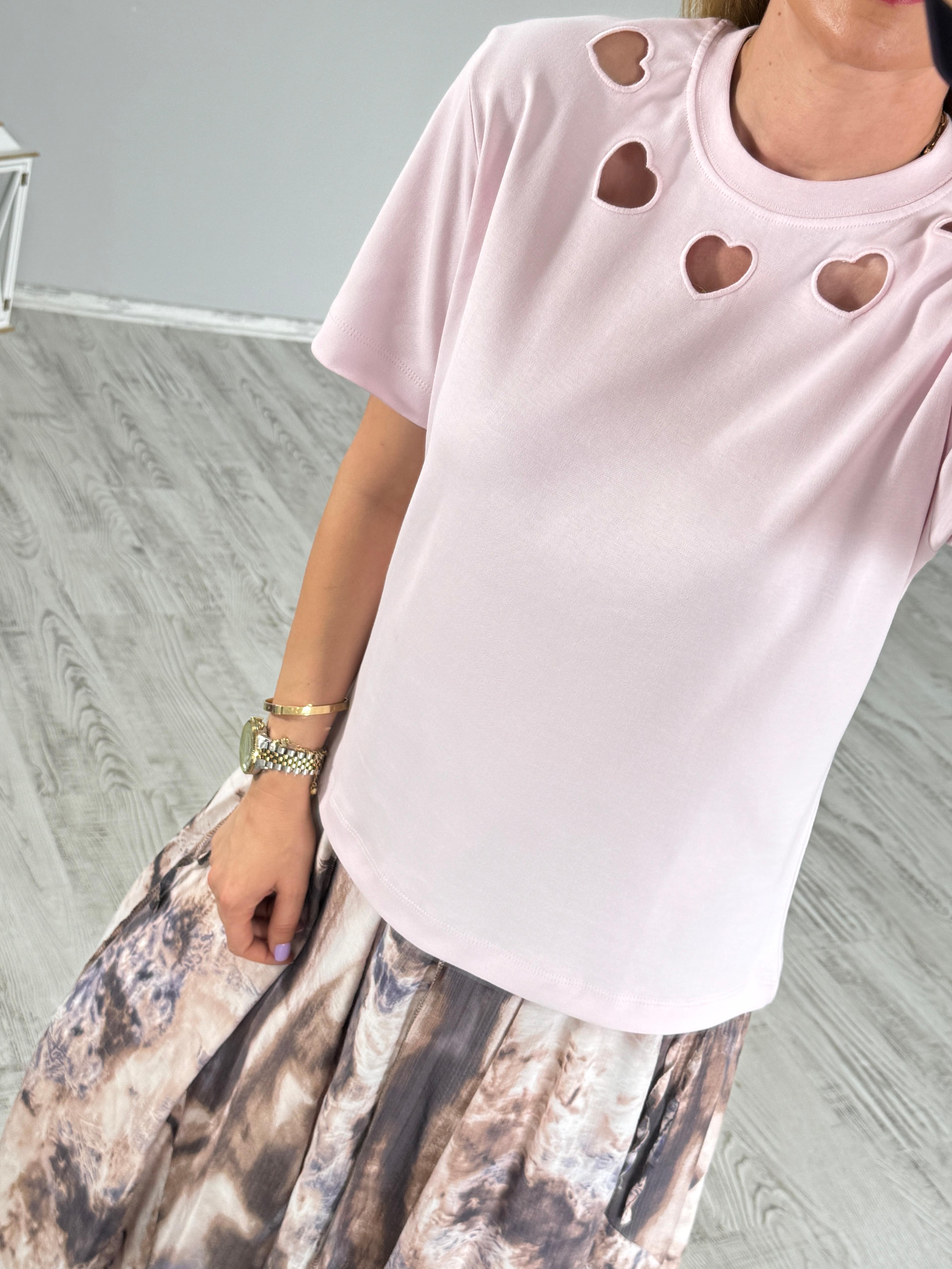 Kalp Nakışlı Tshirt