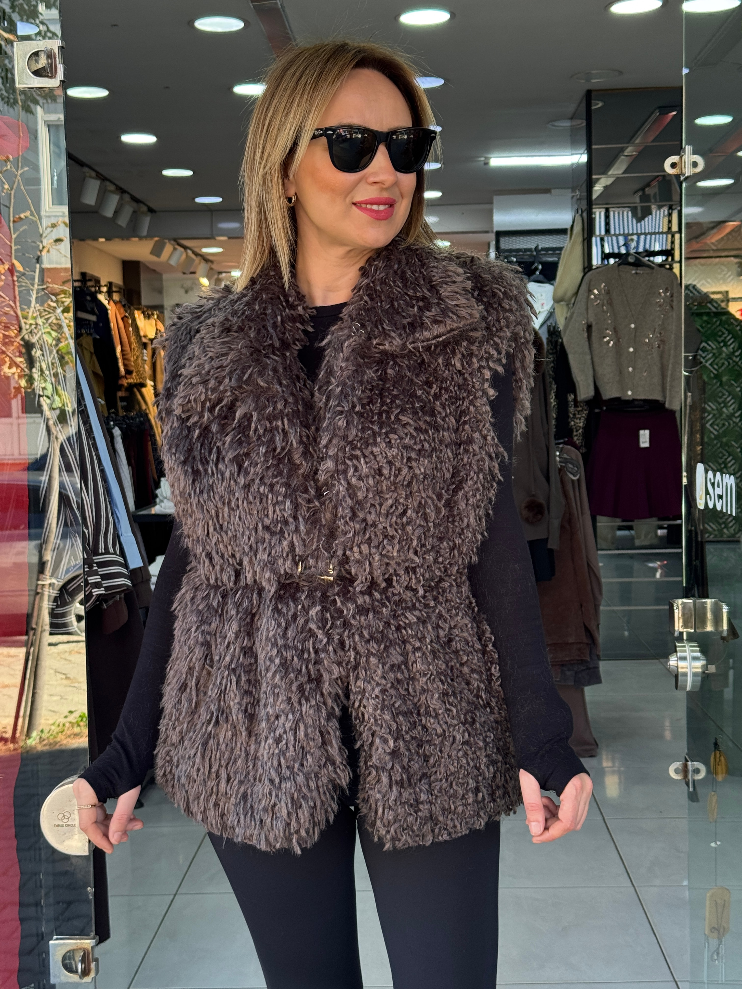 Uzun Tüğlü Kemerli Yelek