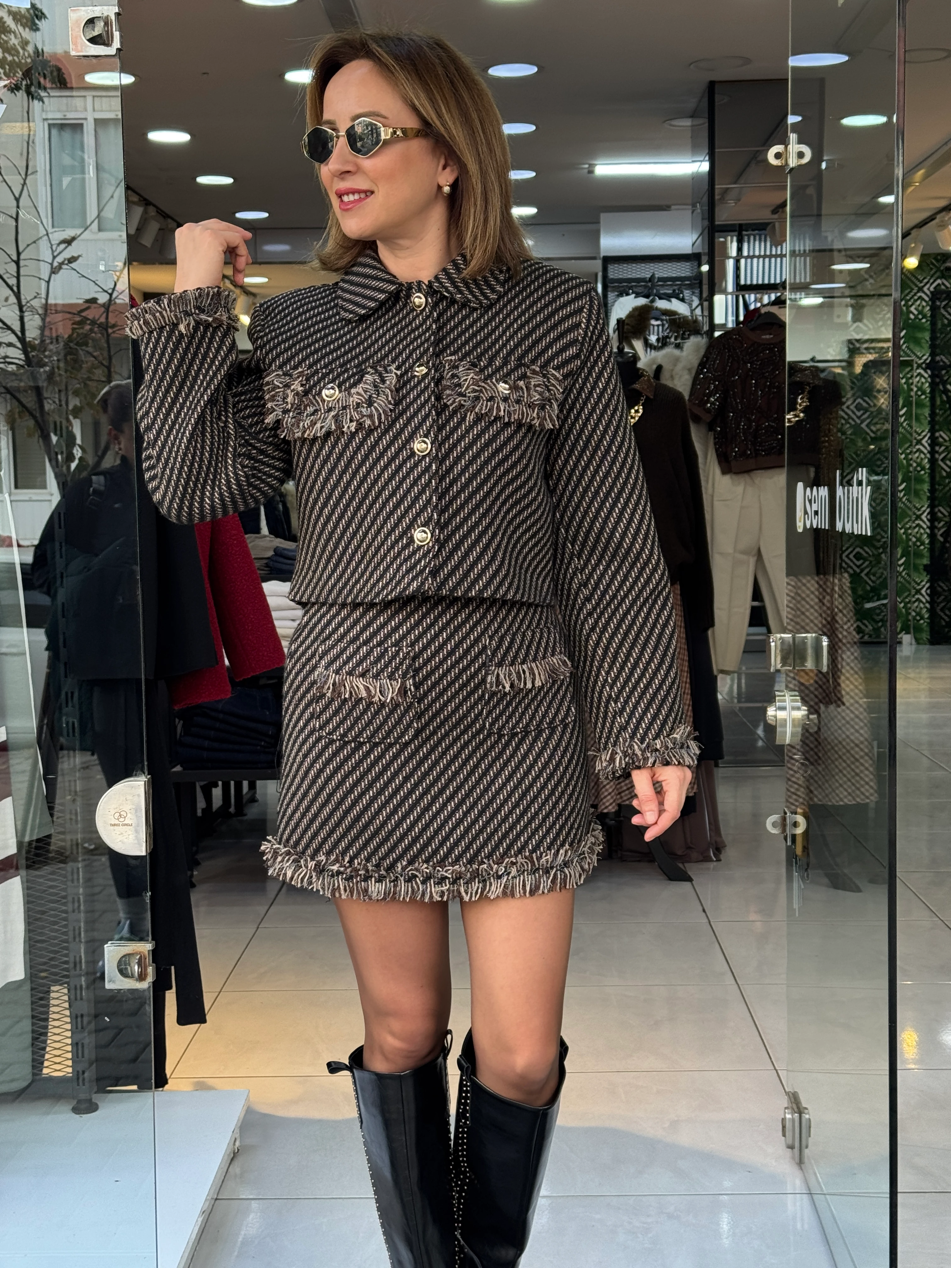 Tüvit Püskül Detaylı Etek