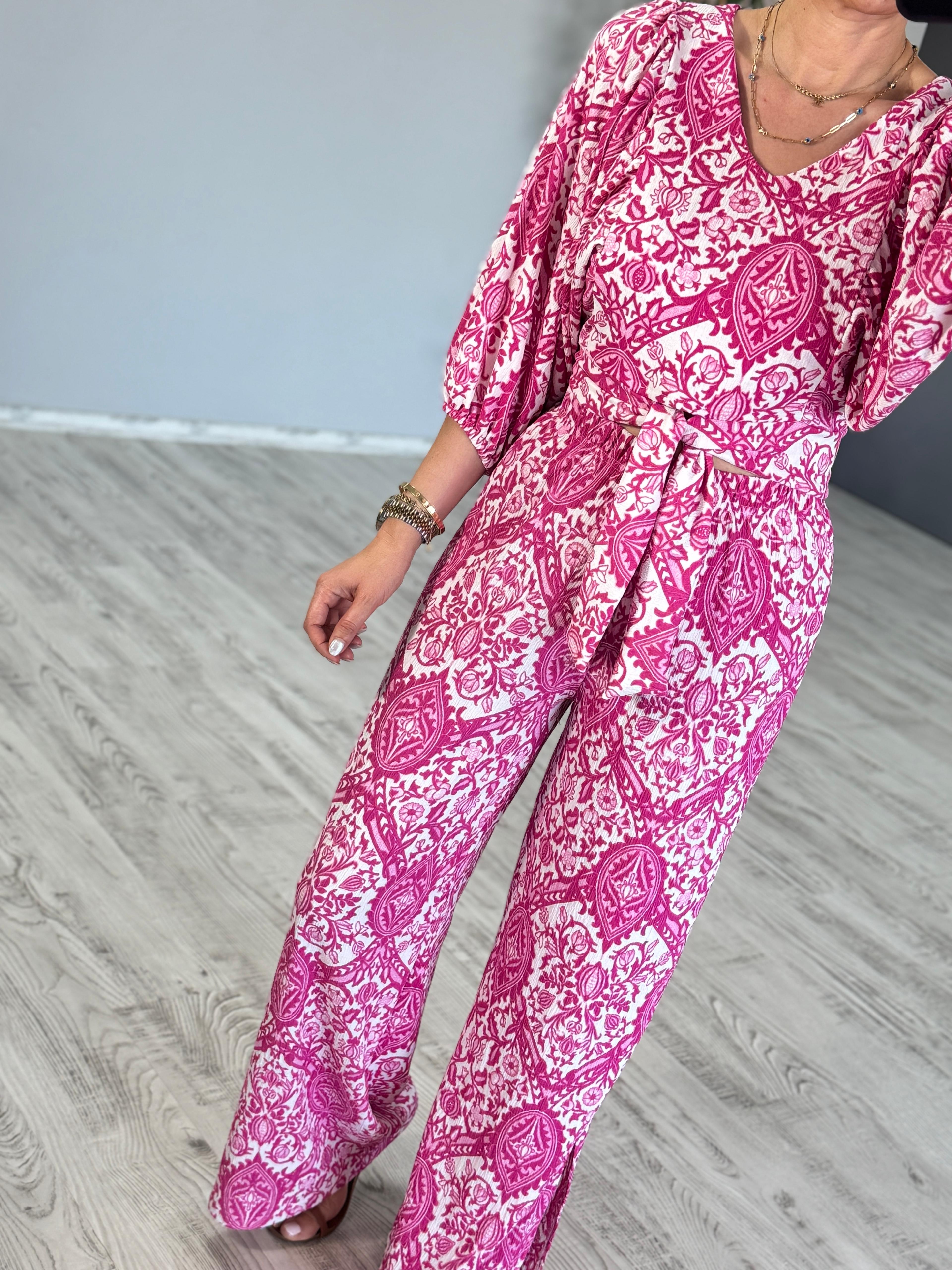 Pembe Desenli Takım