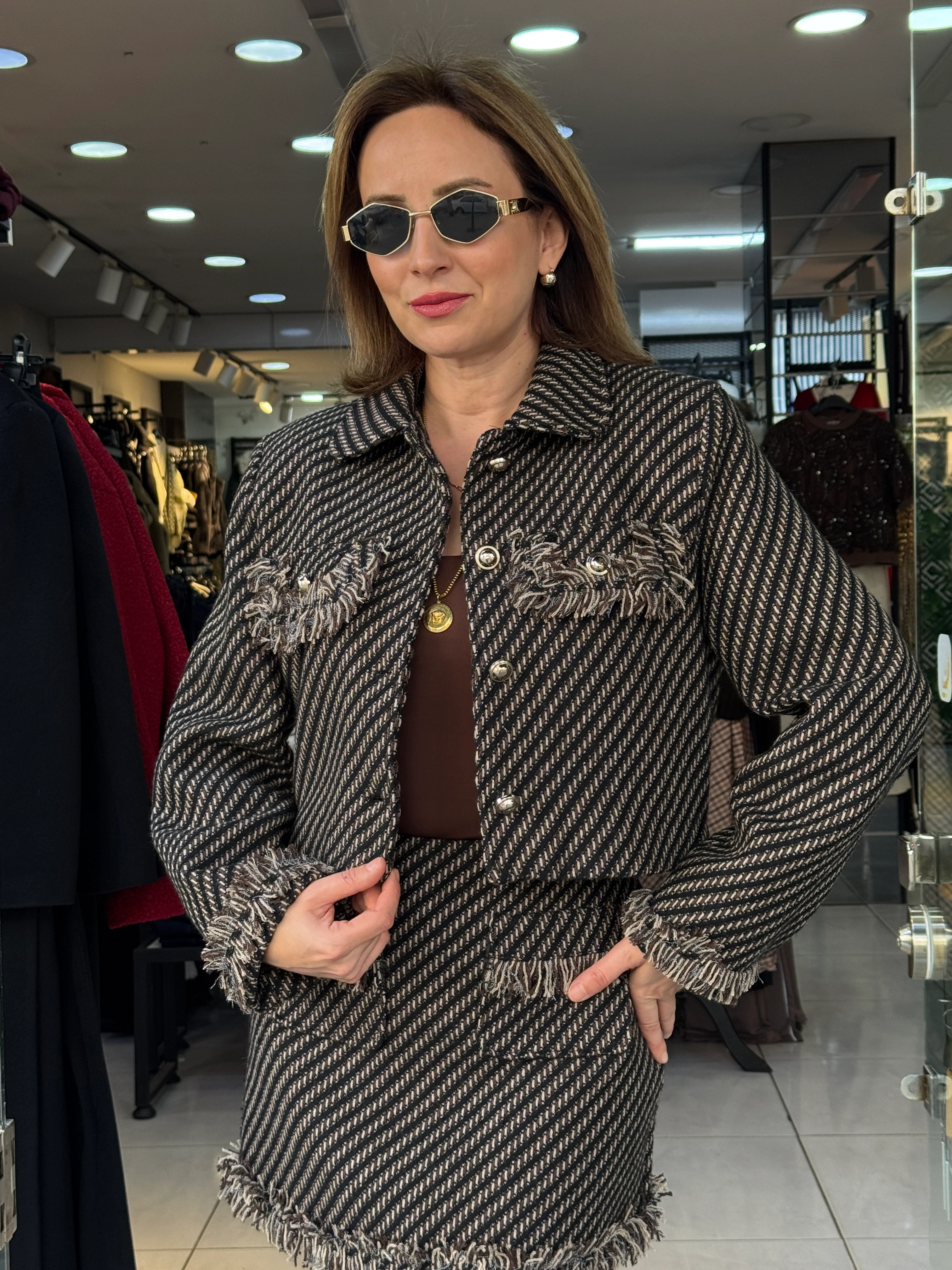 Tüvit Püskül Detaylı Ceket