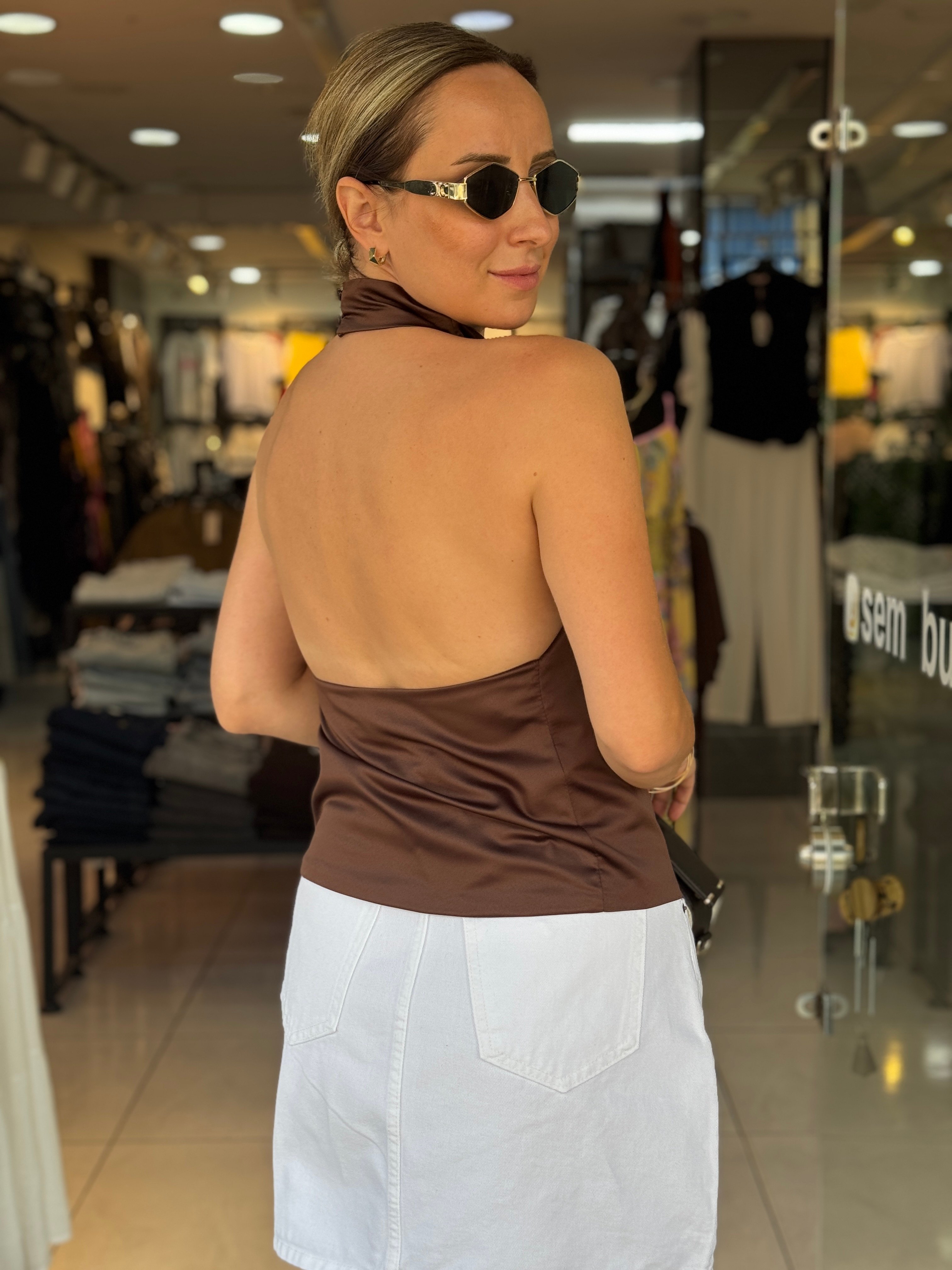 Kahve Saten Sırt Dekolteli Bluz