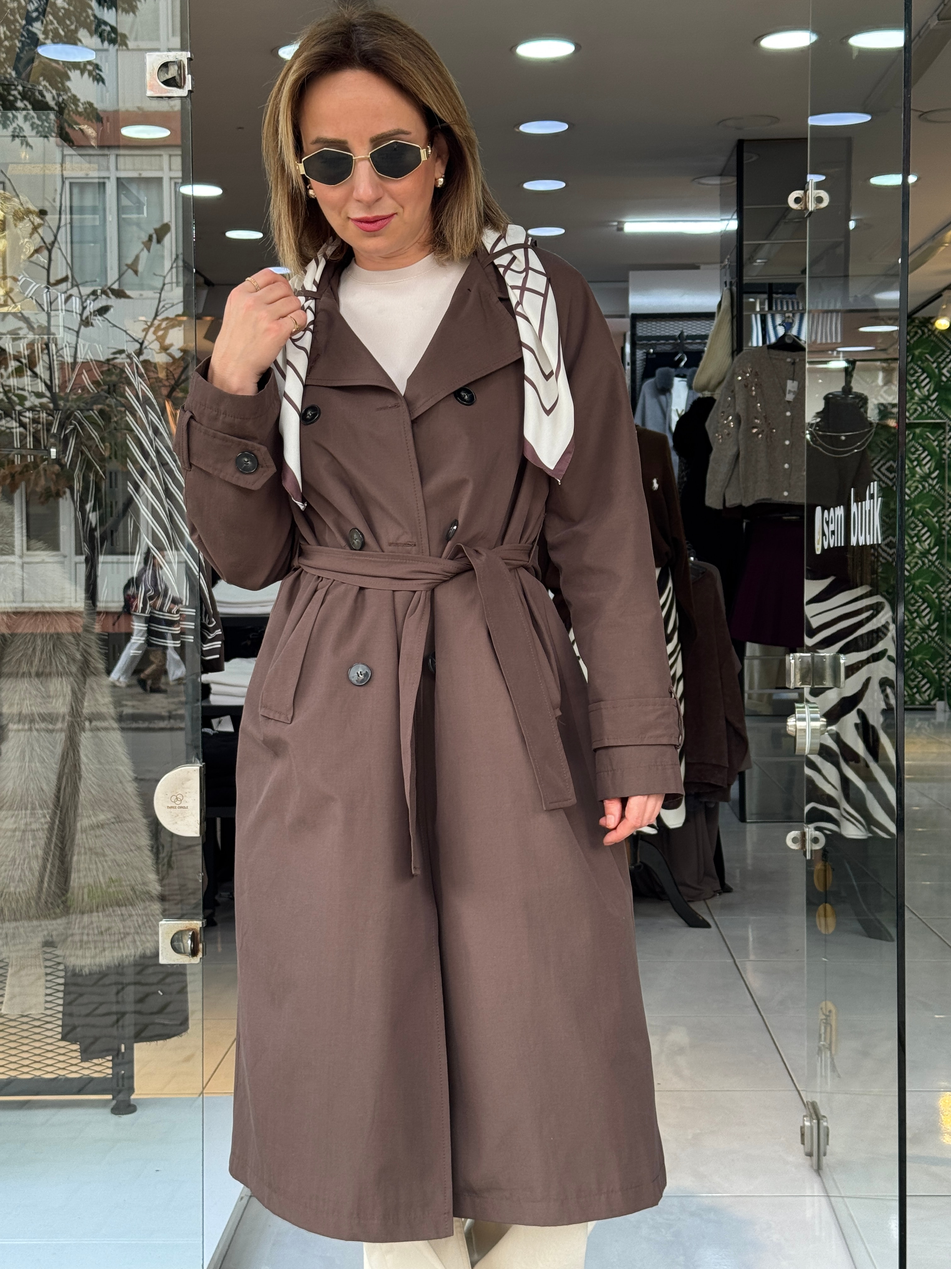 Fularlı Acı Kahve Trenç